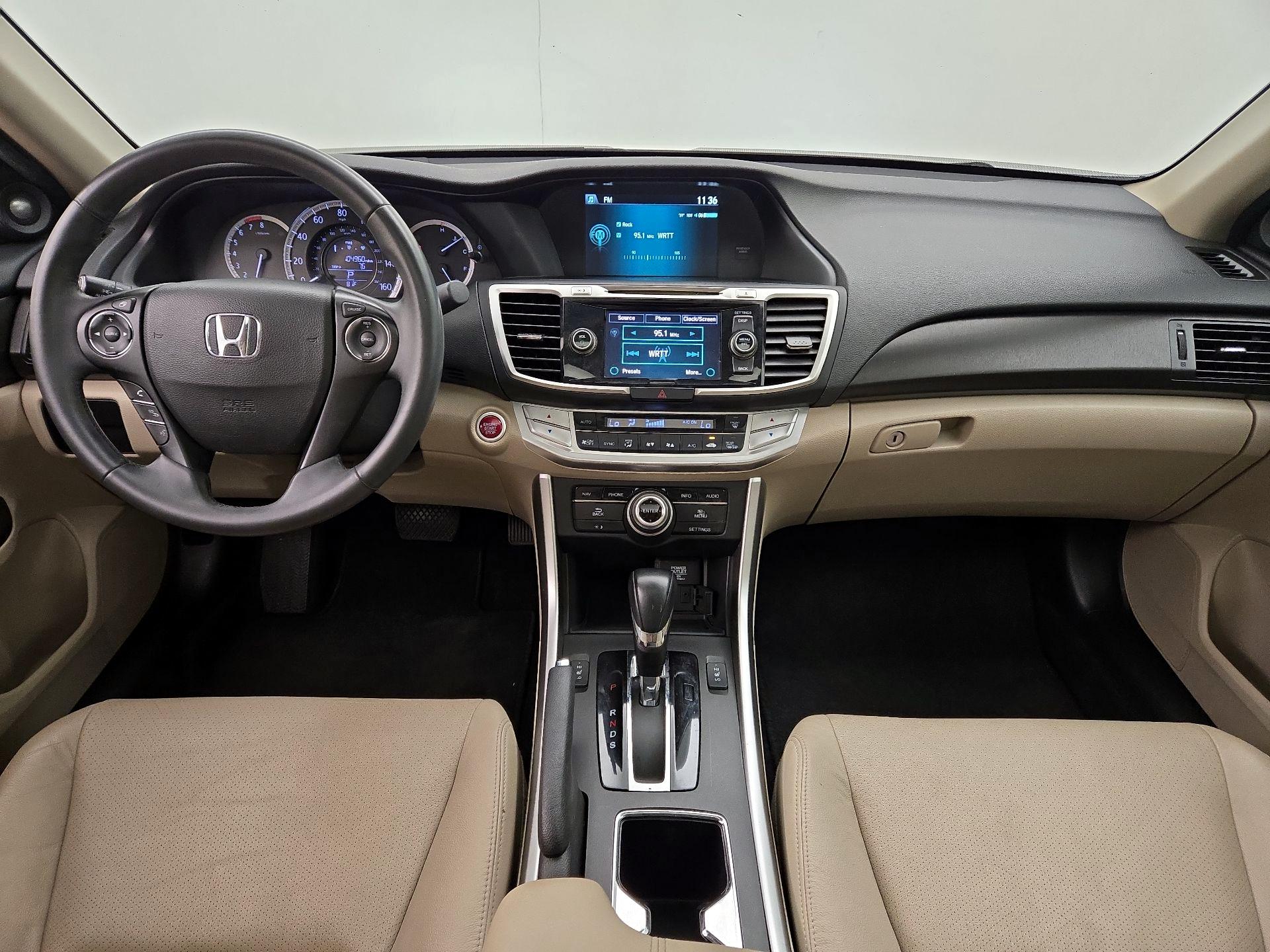 Thumbnail: 2015 Honda Accord - 9