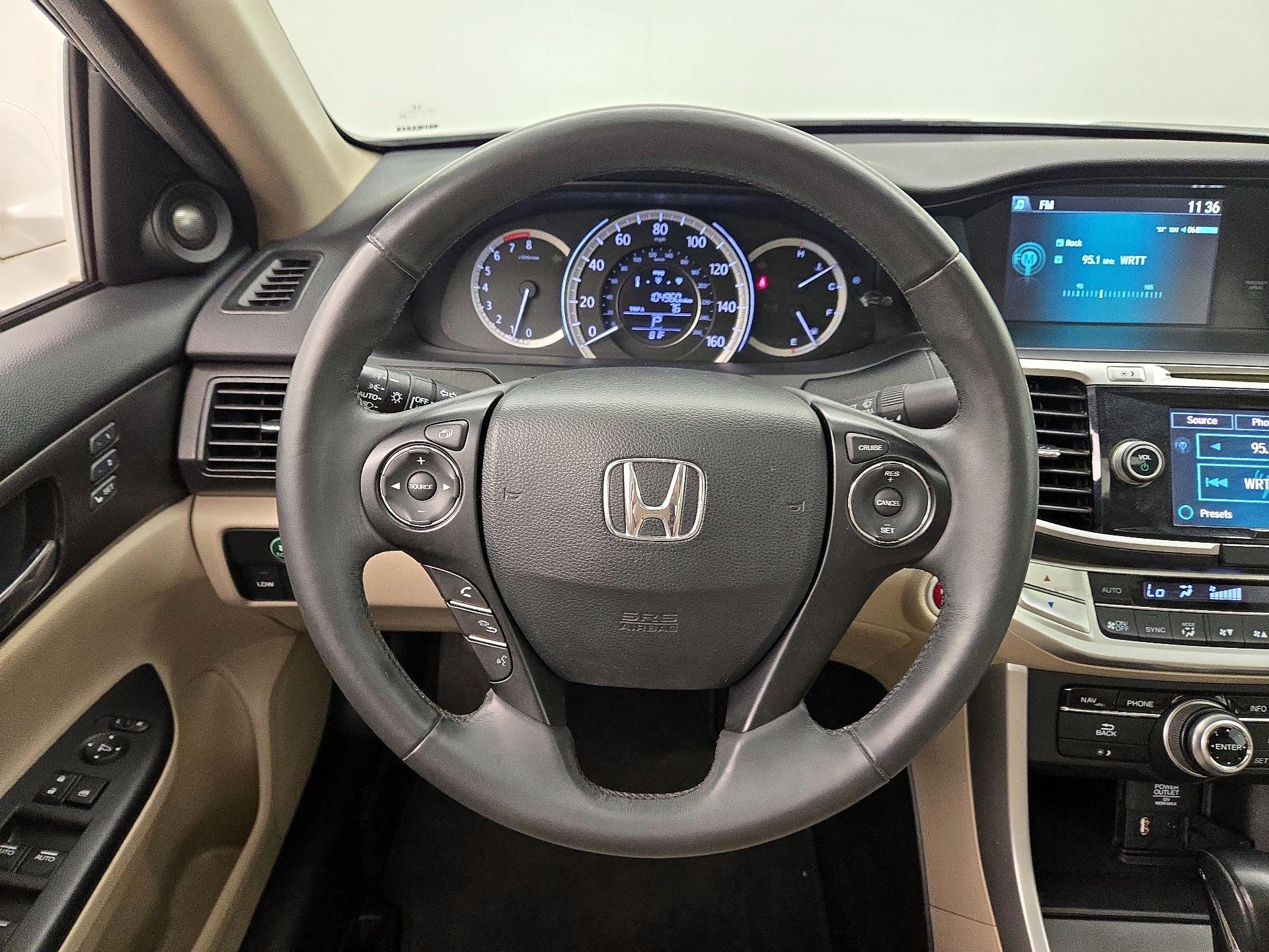 Thumbnail: 2015 Honda Accord - 10