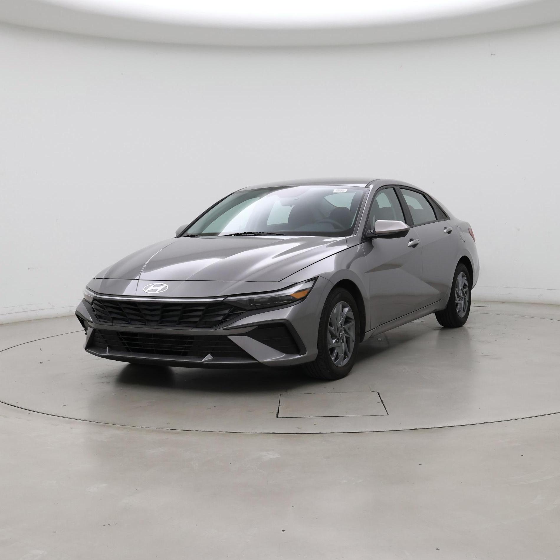 Thumbnail: 2024 Hyundai Elantra - 4