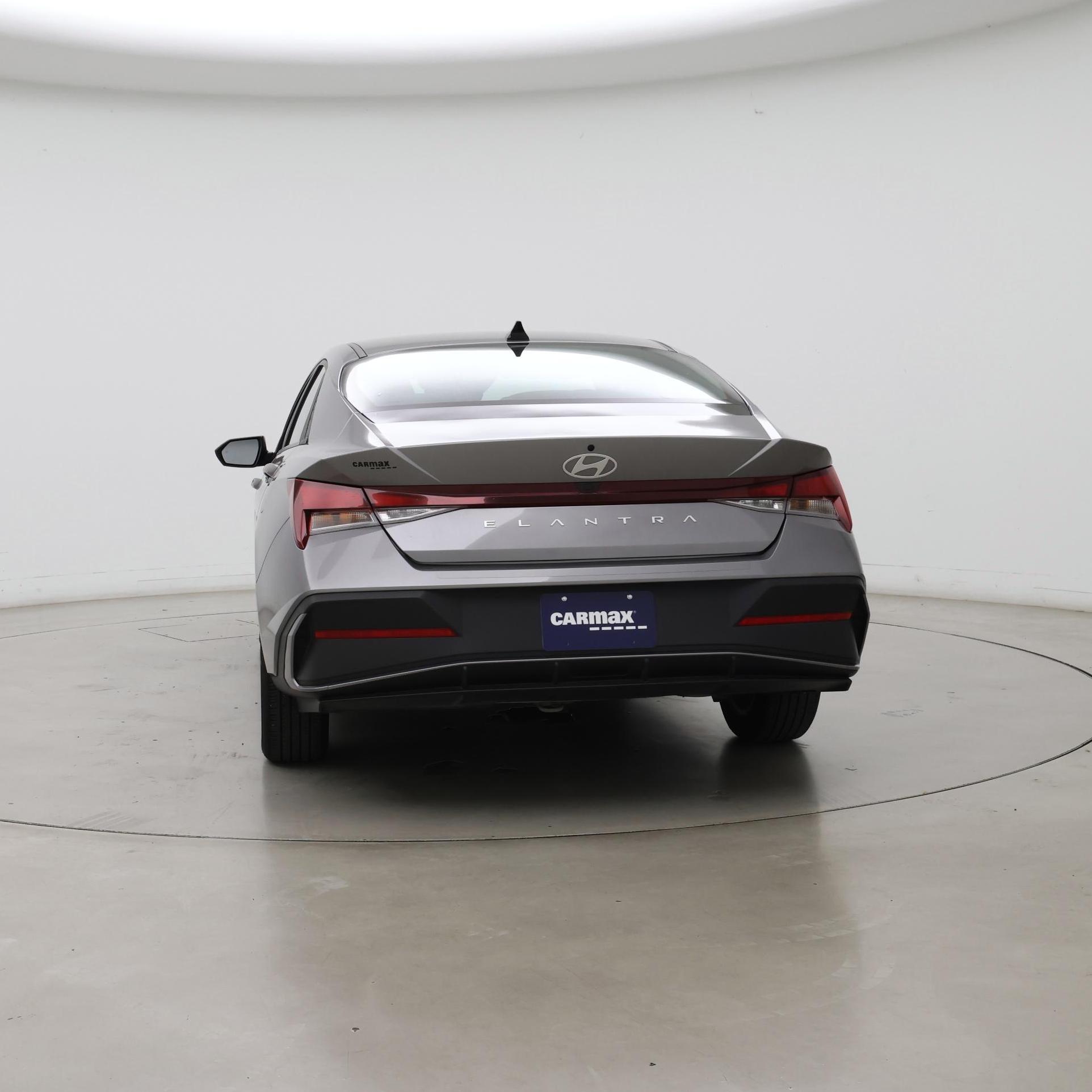 Thumbnail: 2024 Hyundai Elantra - 6