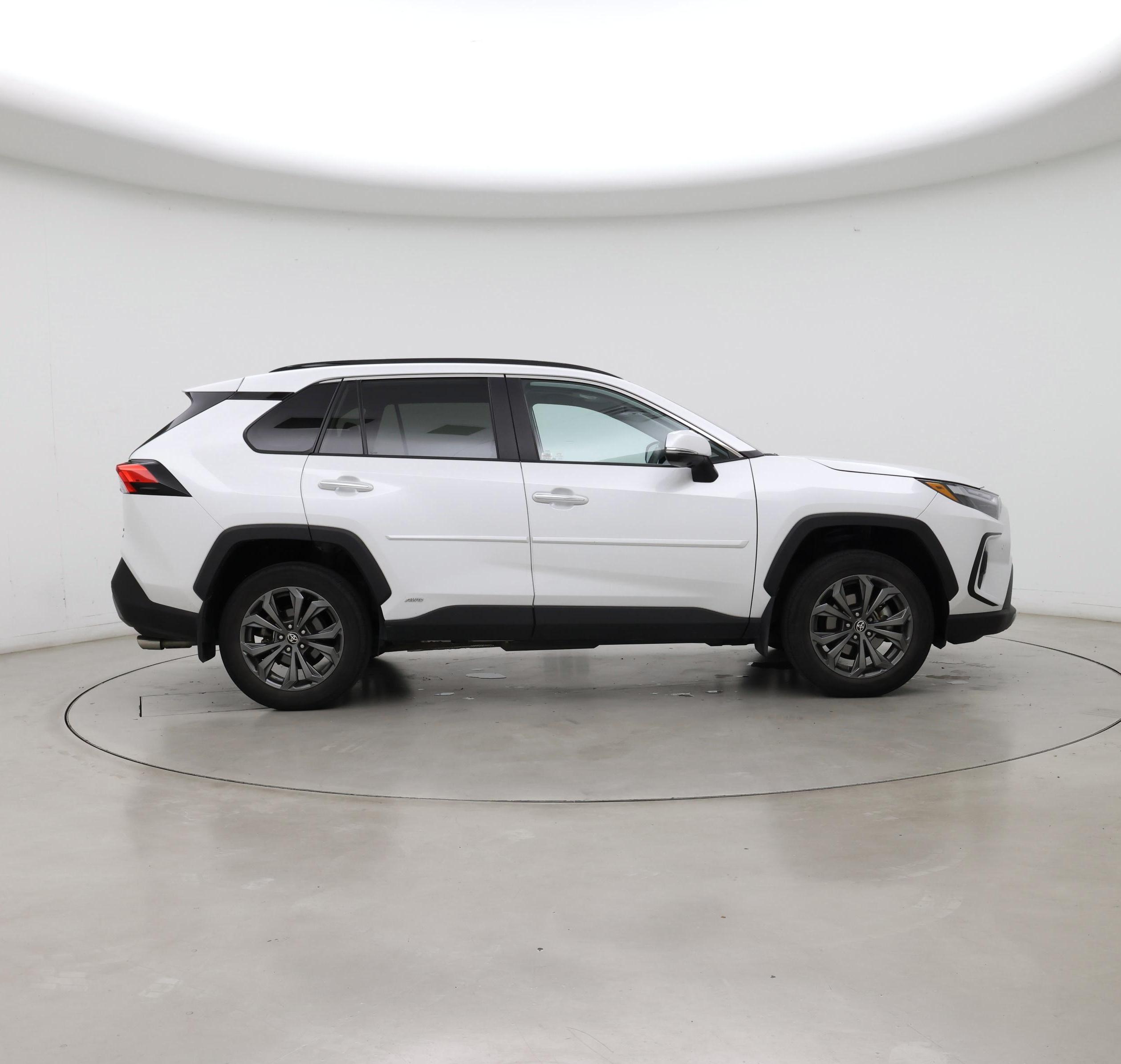 Thumbnail: 2023 Toyota RAV4 - 7