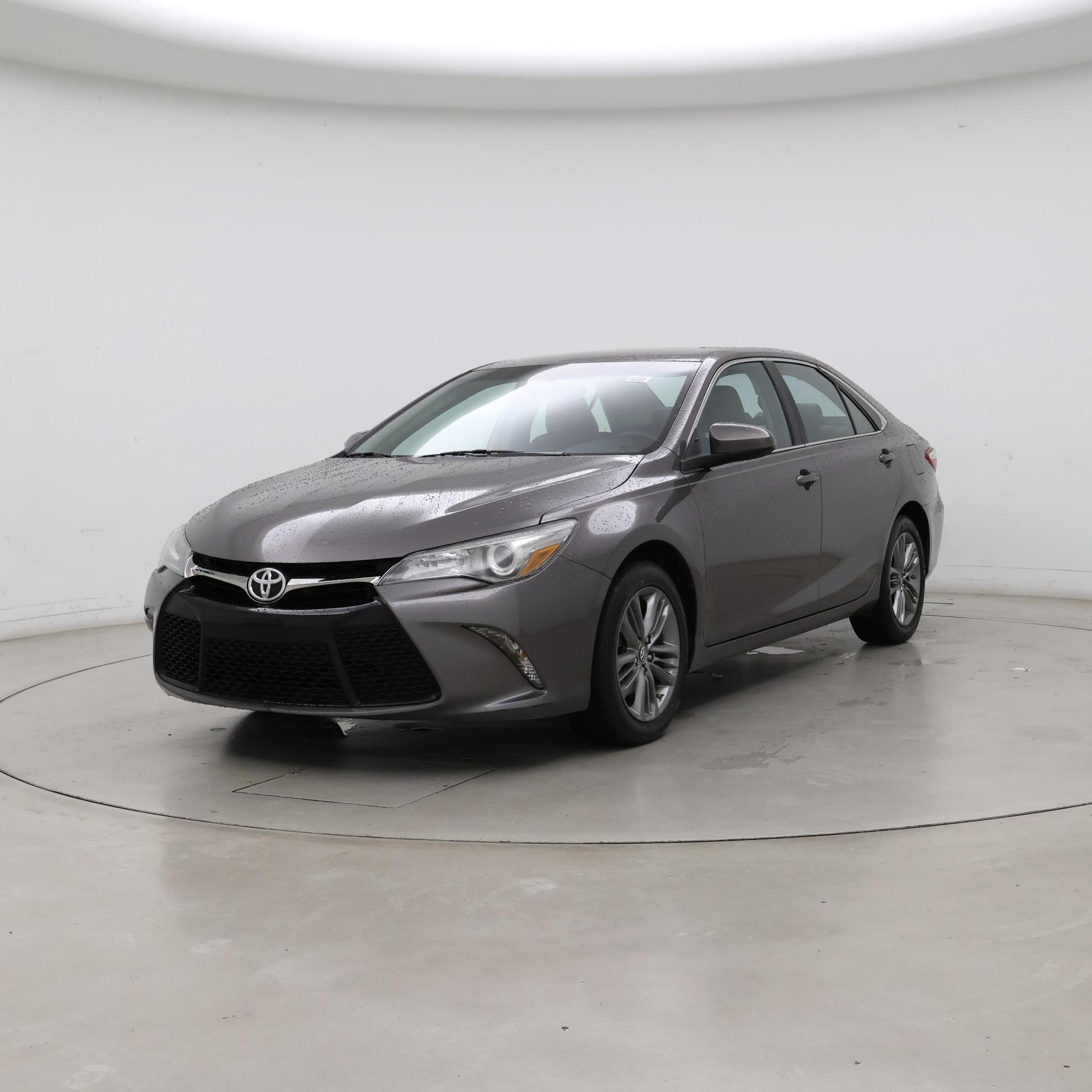 Thumbnail: 2017 Toyota Camry - 4
