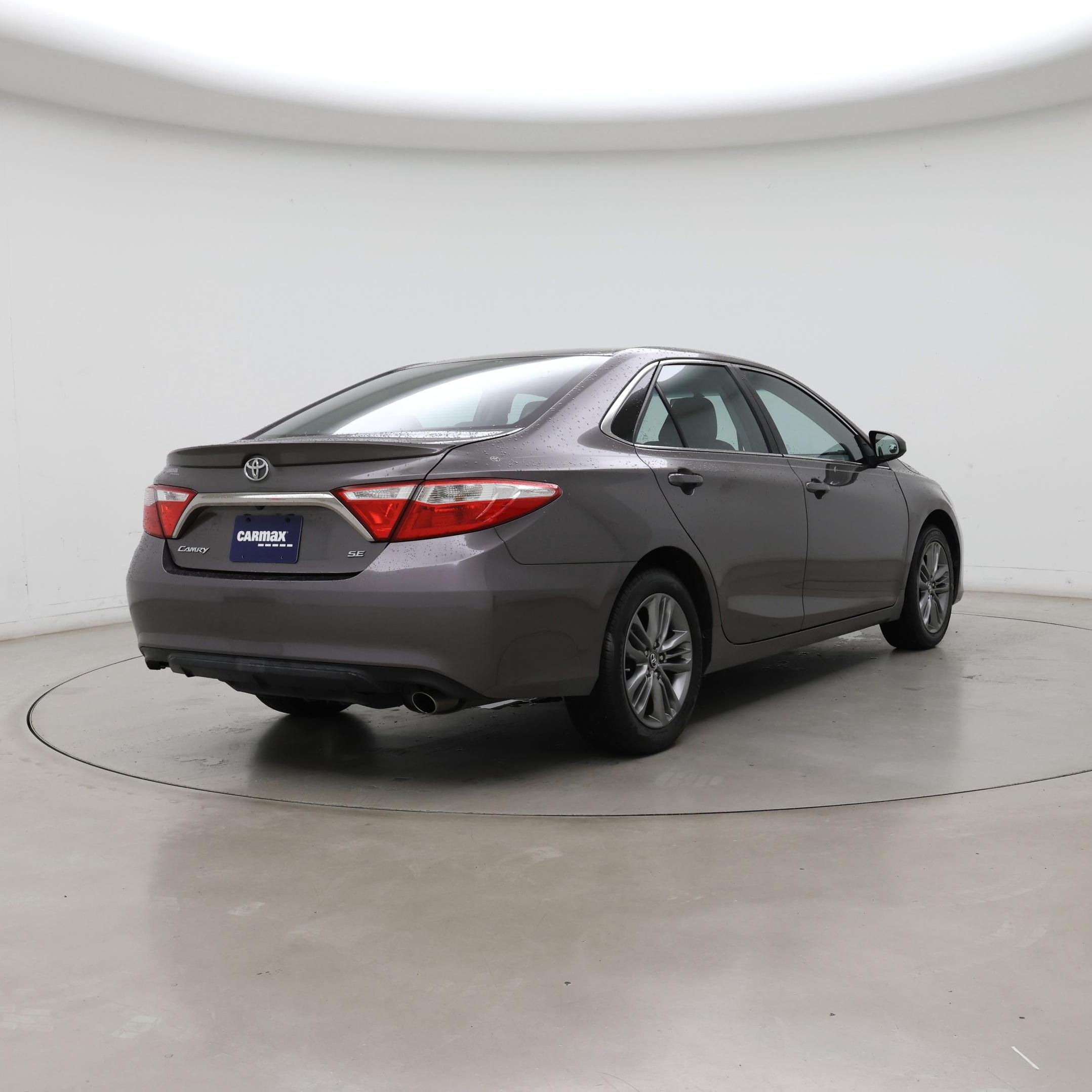 Thumbnail: 2017 Toyota Camry - 8