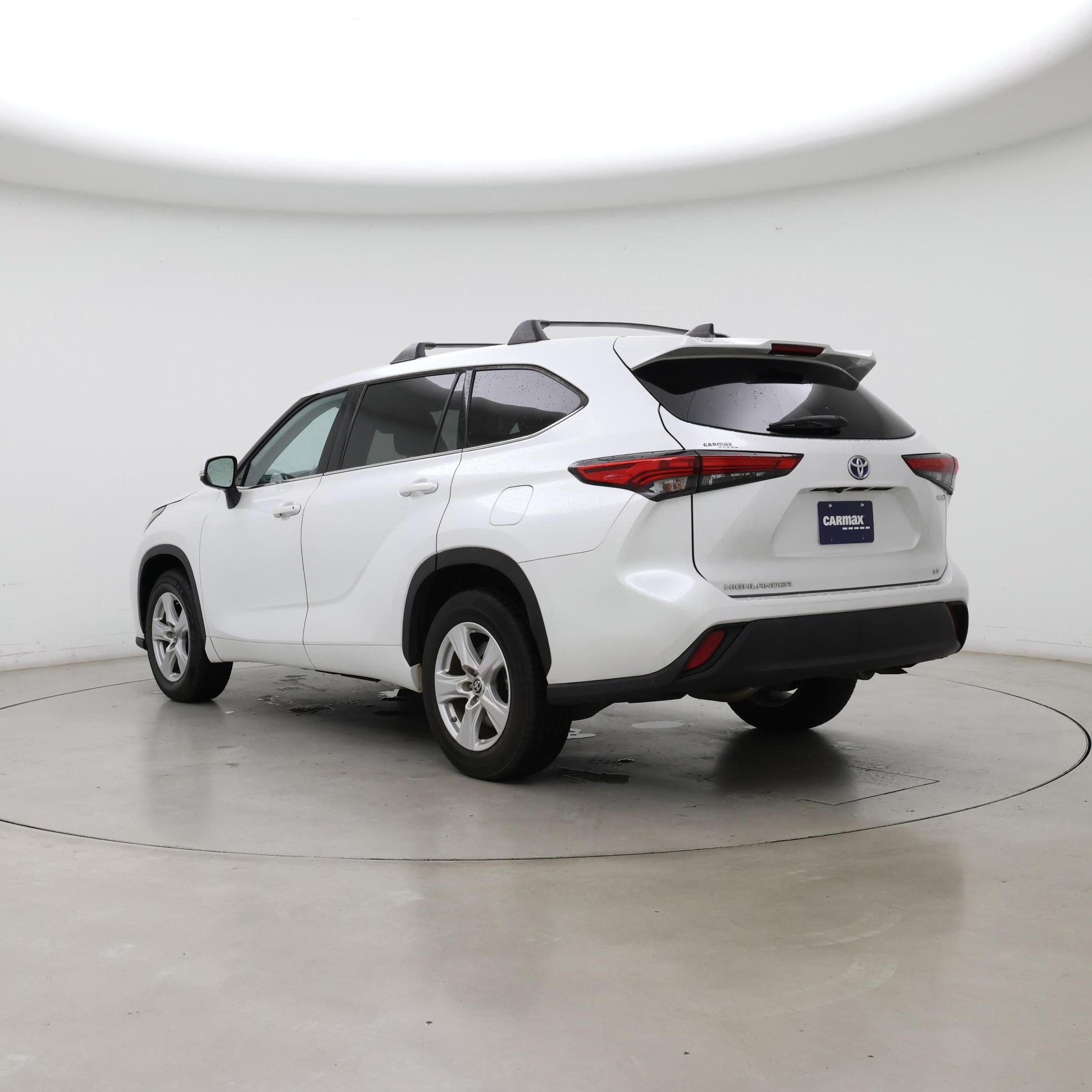 Thumbnail: 2022 Toyota Highlander - 2