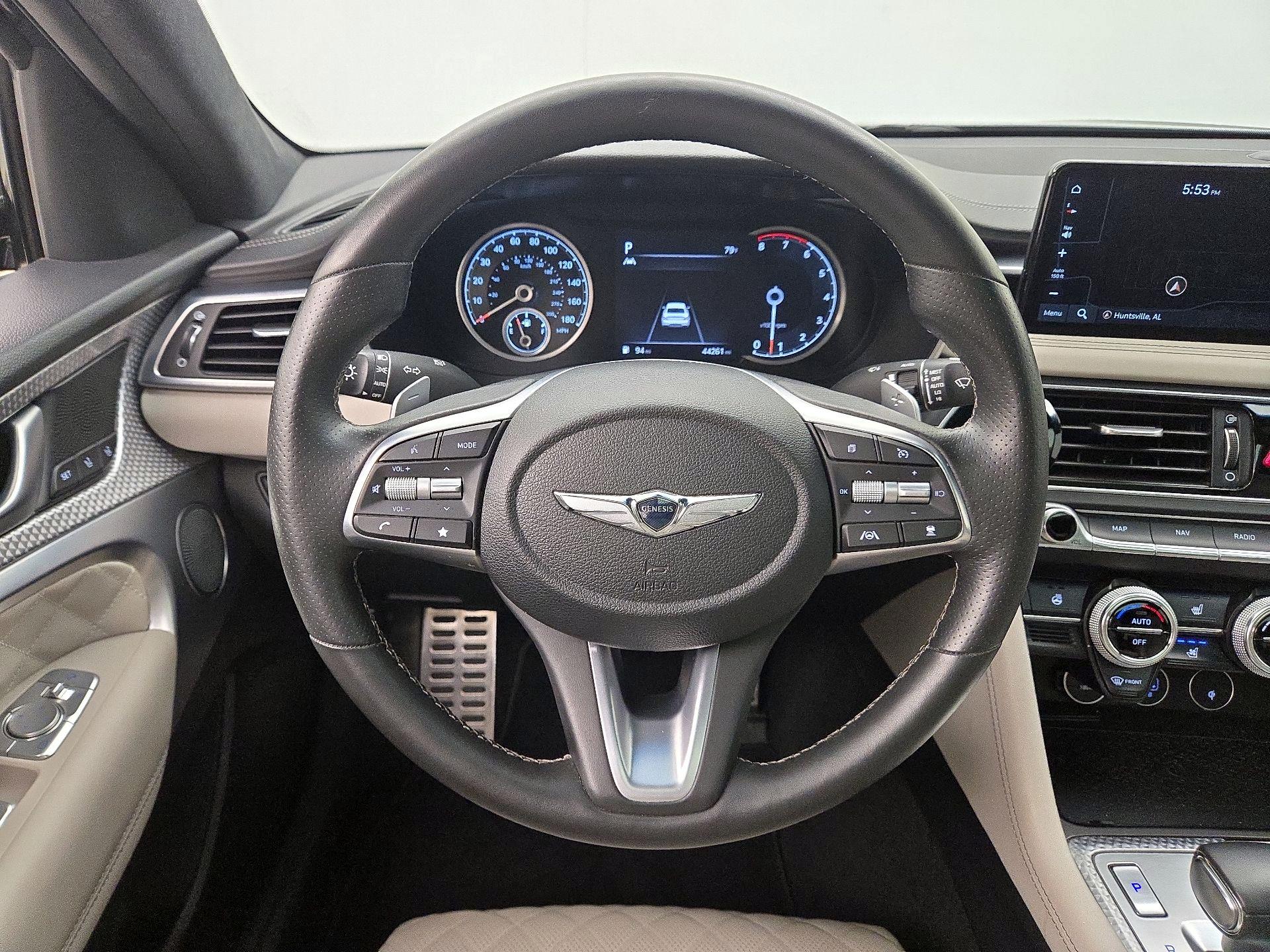 Thumbnail: 2023 Genesis G70 - 10