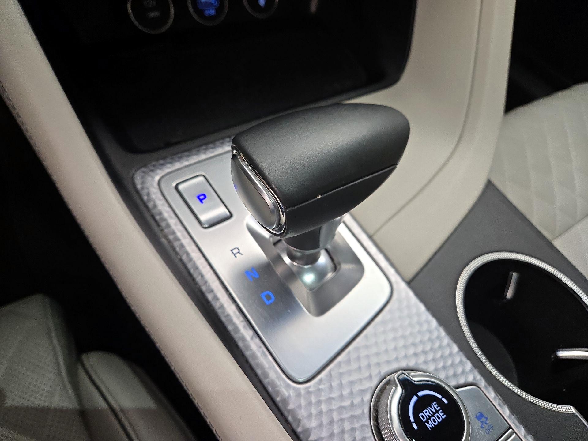 Thumbnail: 2023 Genesis G70 - 18