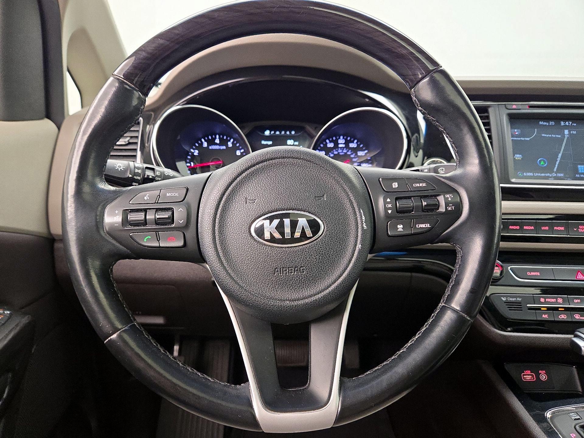 Thumbnail: 2018 Kia Sedona - 10