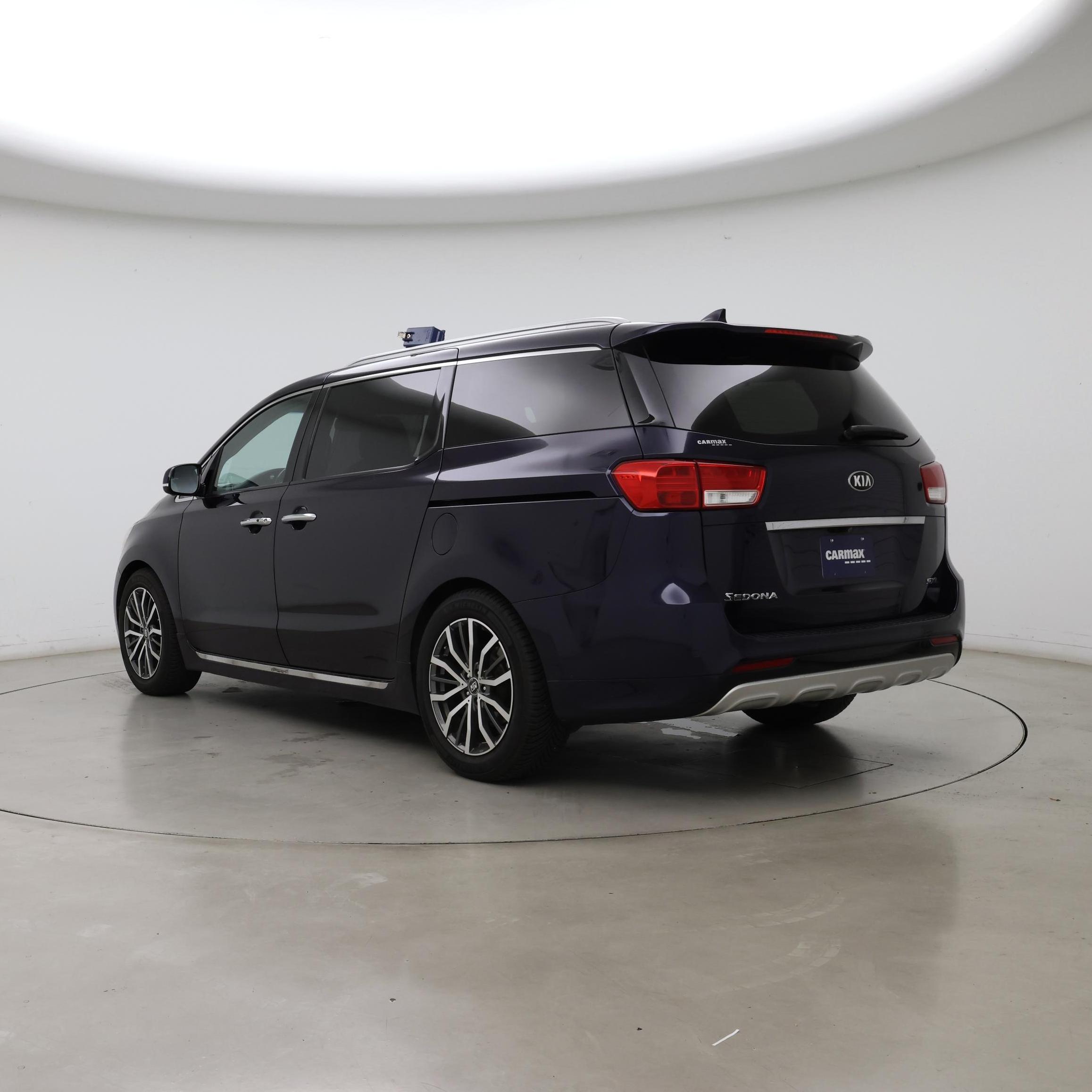 Thumbnail: 2018 Kia Sedona - 2