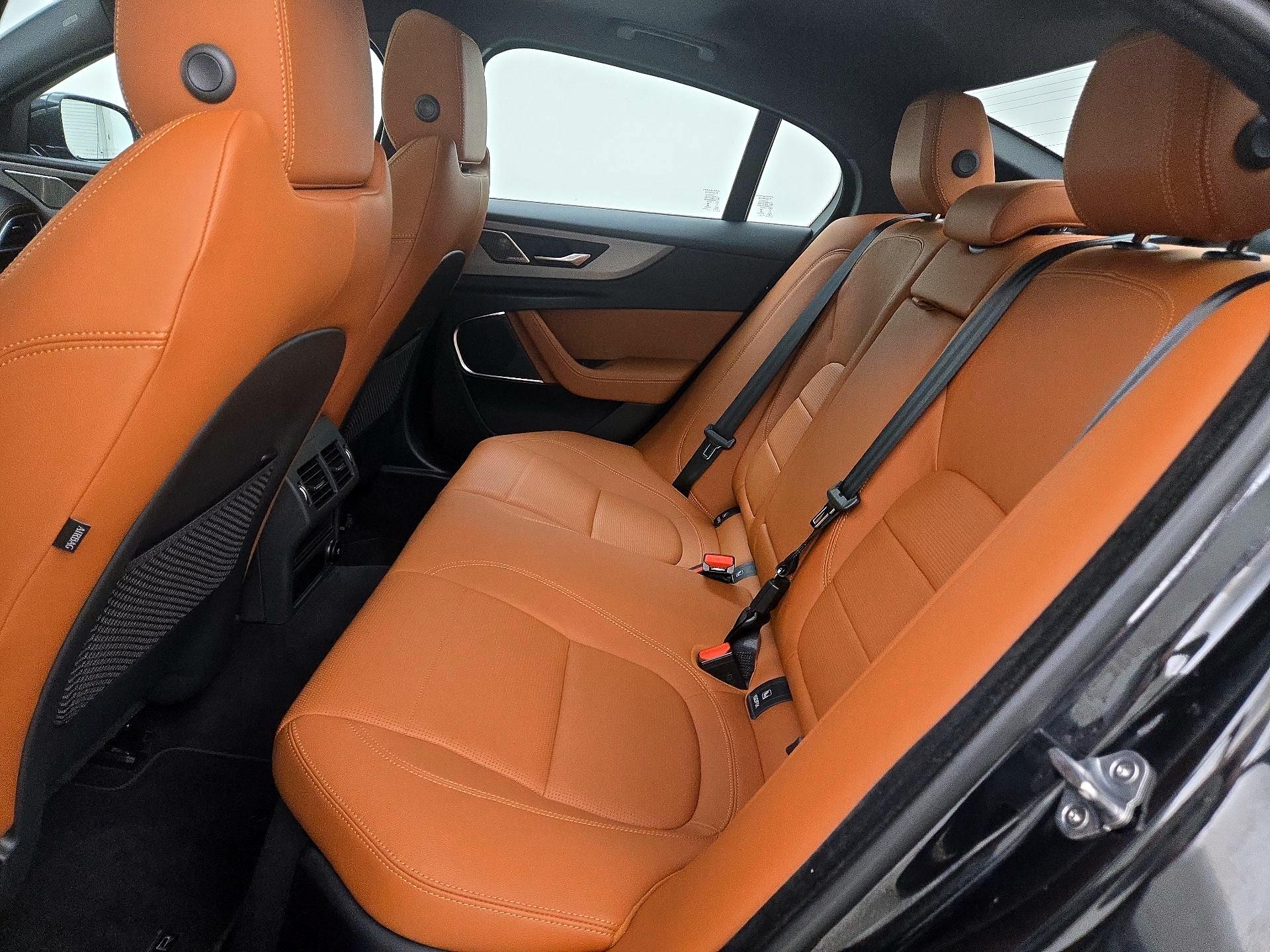 Thumbnail: 2020 Jaguar XE - 20