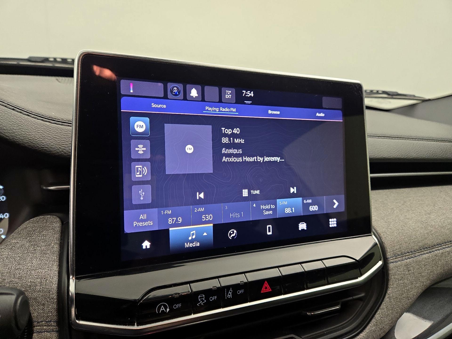 Thumbnail: 2024 Jeep Compass - 15