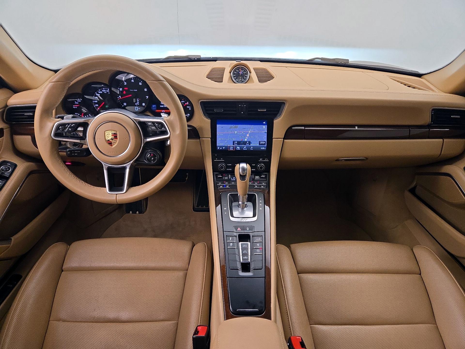 Thumbnail: 2017 Porsche 911 - 9