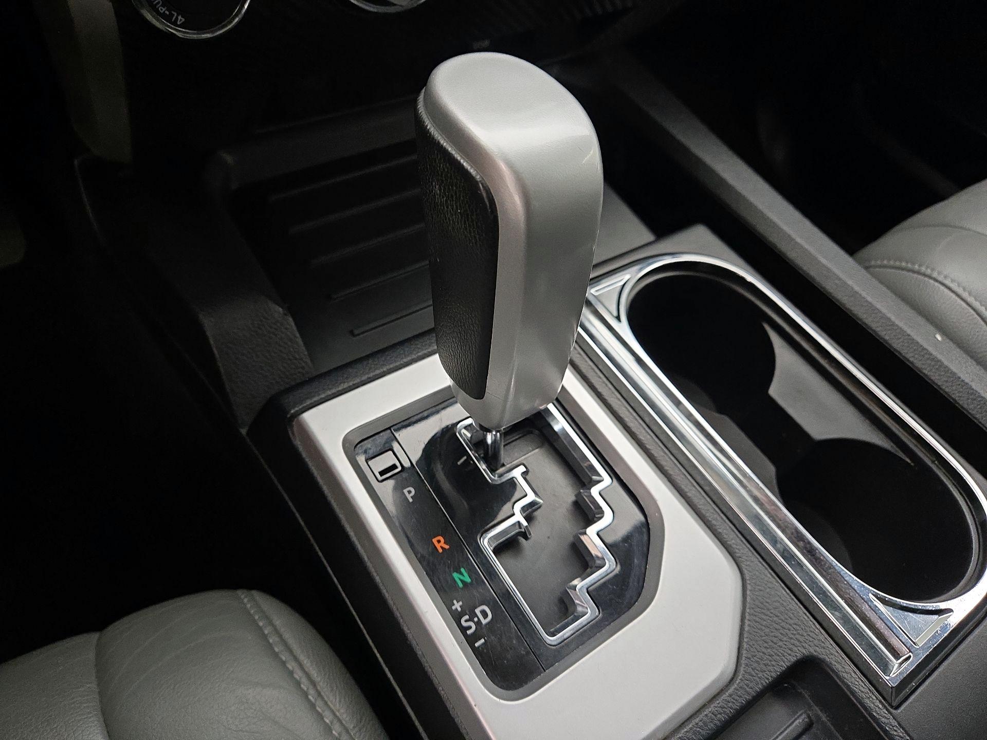 Thumbnail: 2016 Toyota Tundra - 17