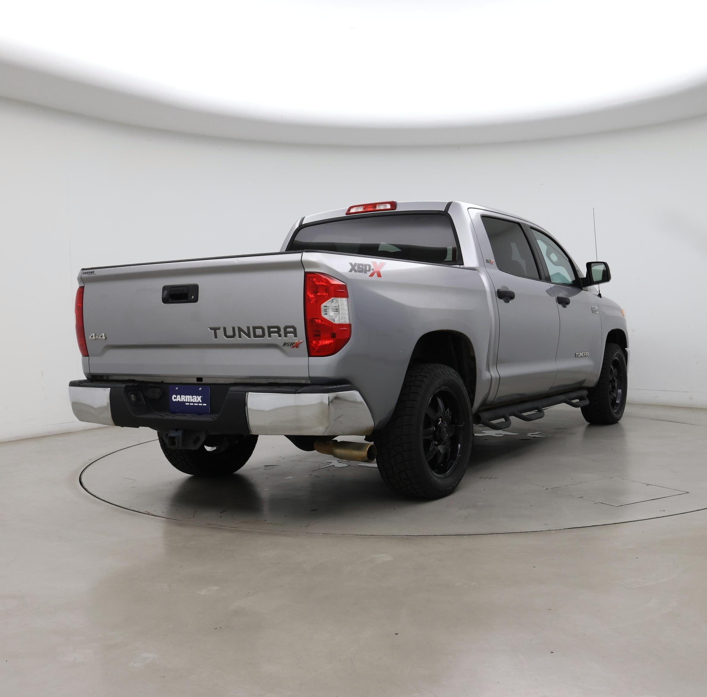 Thumbnail: 2016 Toyota Tundra - 8