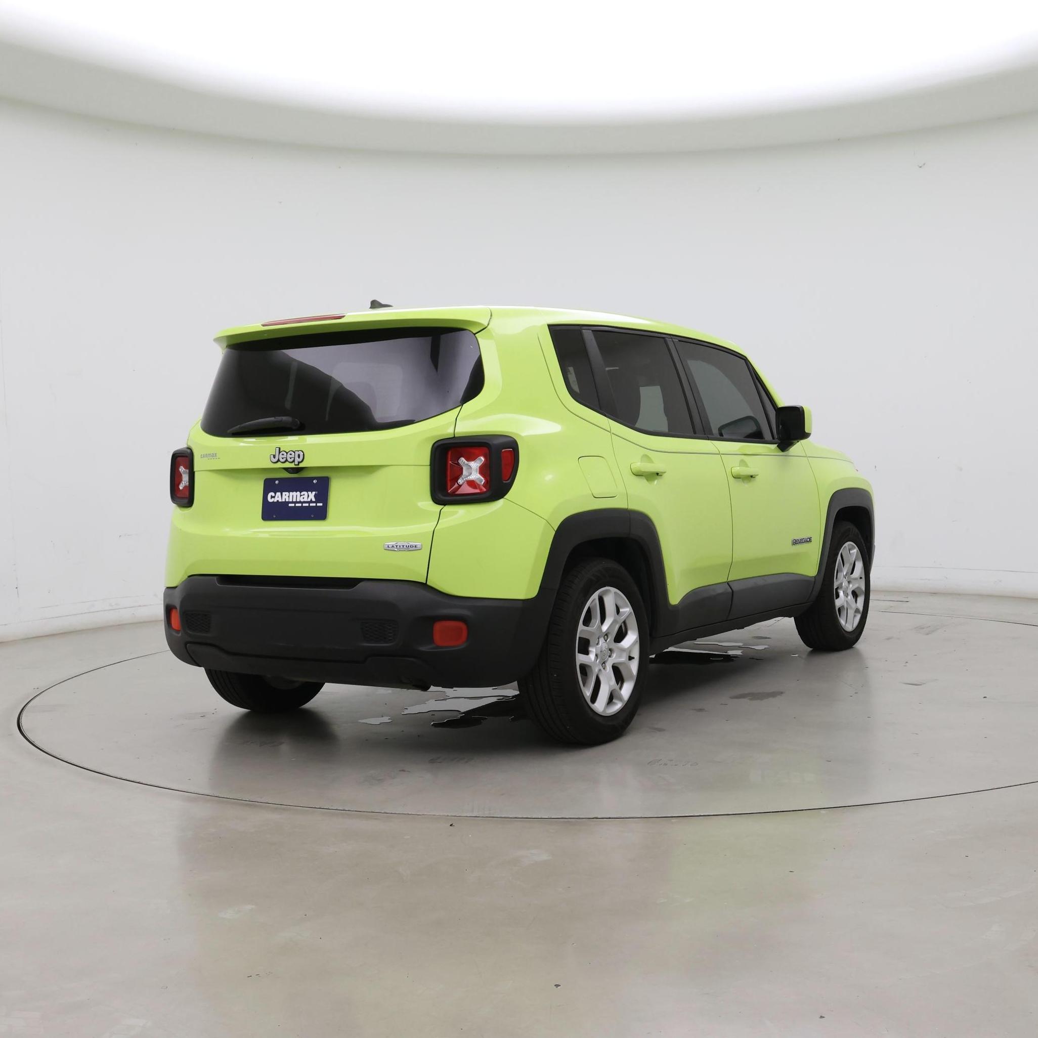 Thumbnail: 2017 Jeep Renegade - 8