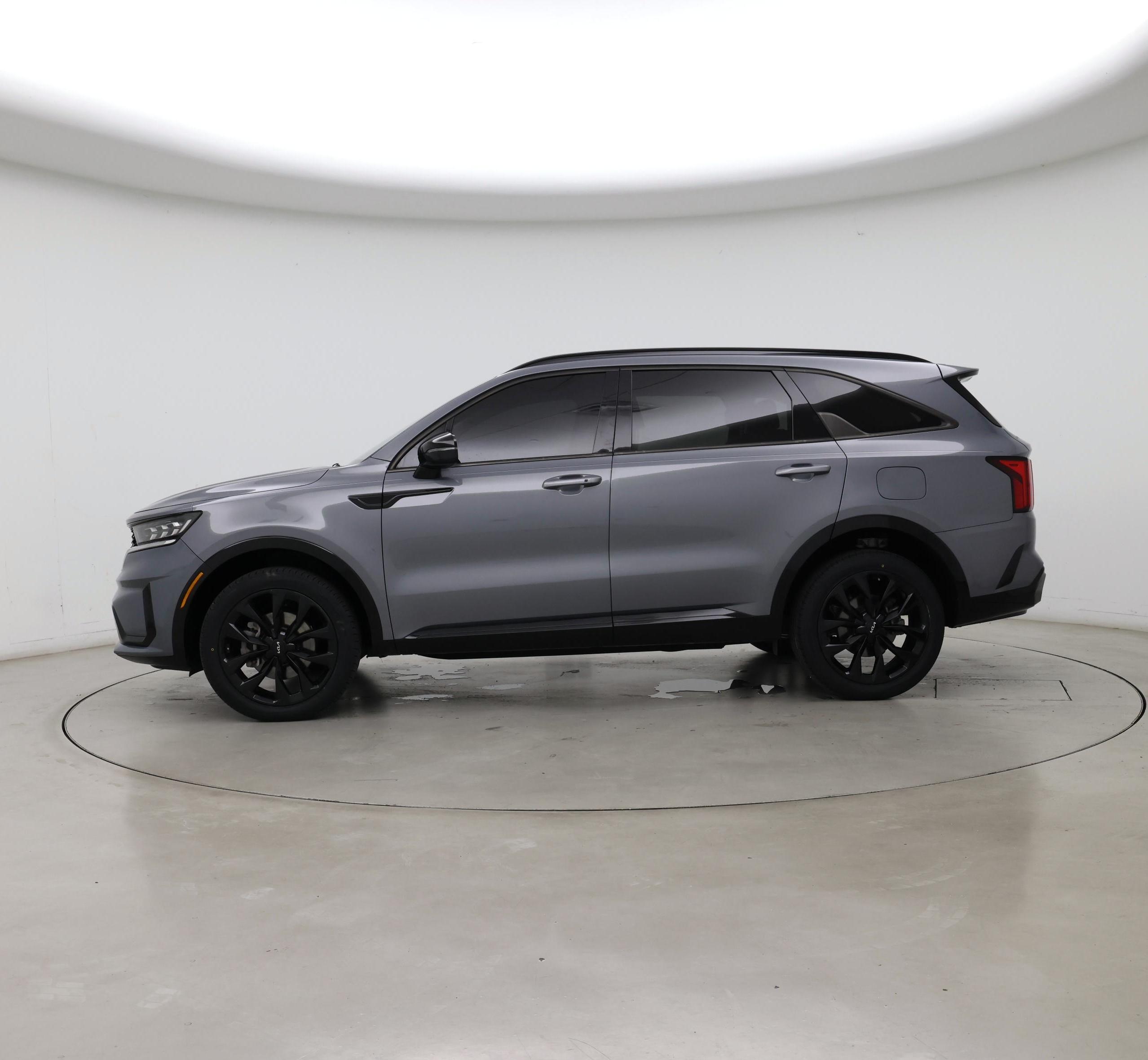 Thumbnail: 2023 Kia Sorento - 3