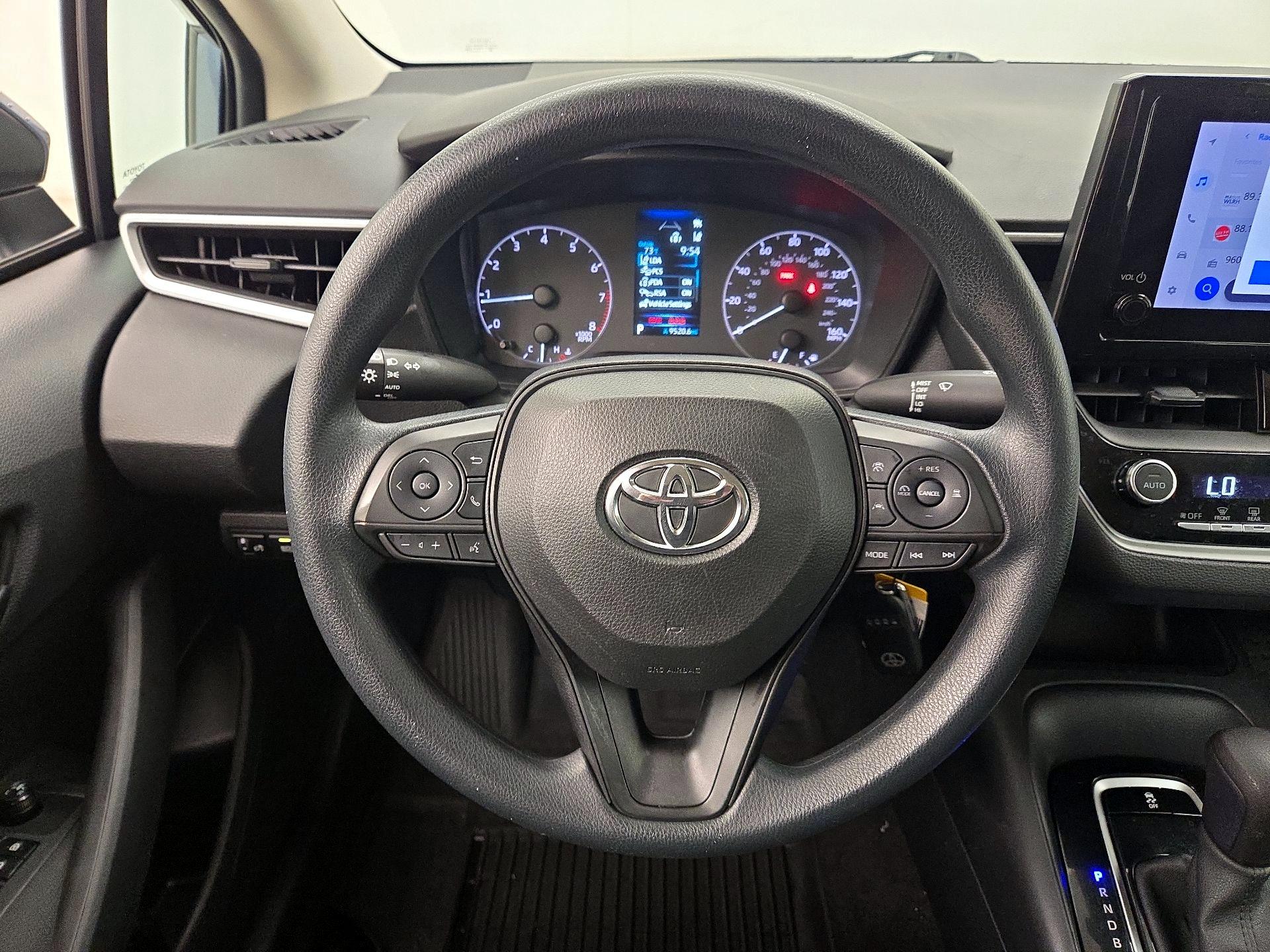 Thumbnail: 2023 Toyota Corolla - 10