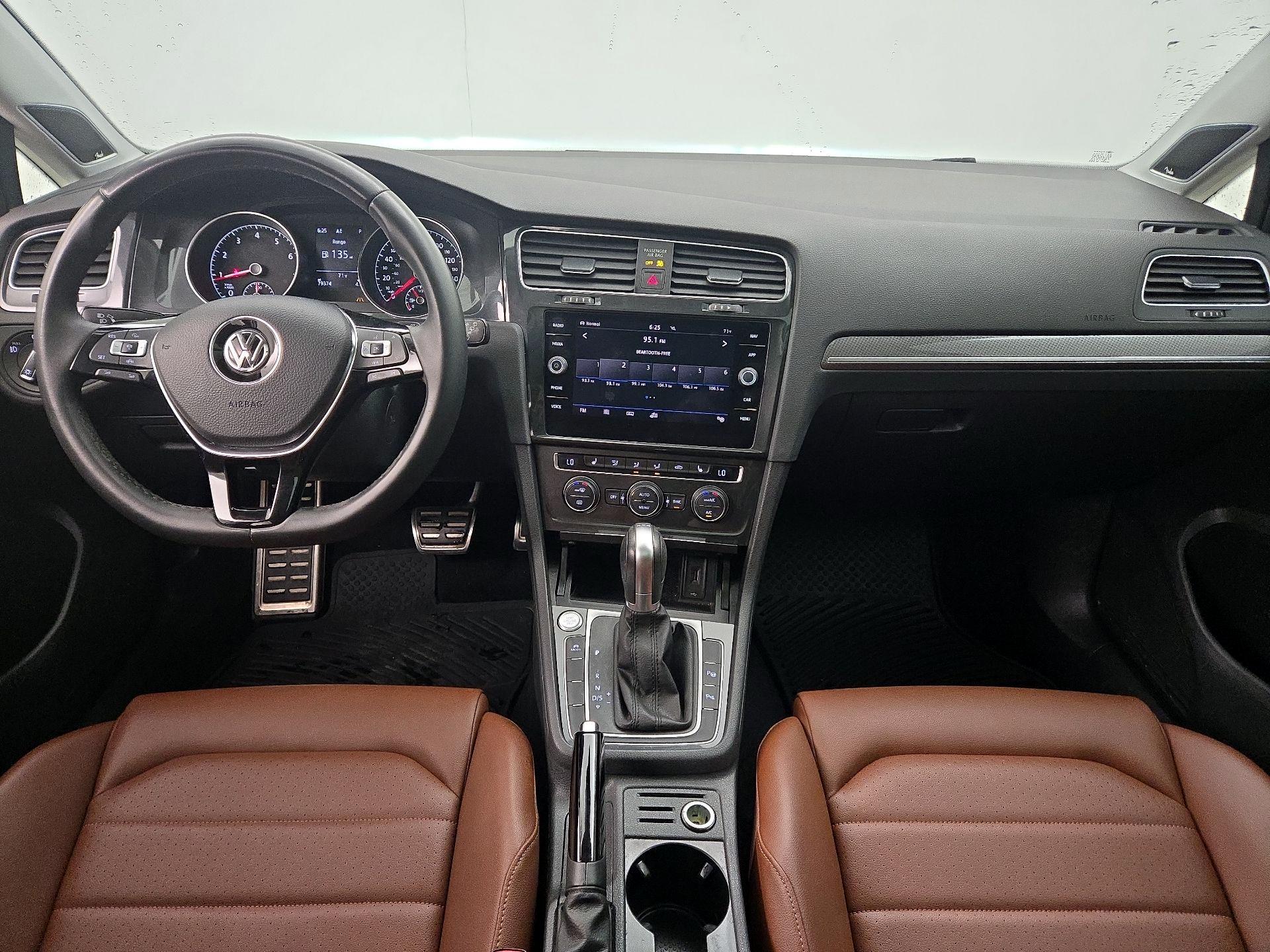 Thumbnail: 2019 Volkswagen Golf - 9