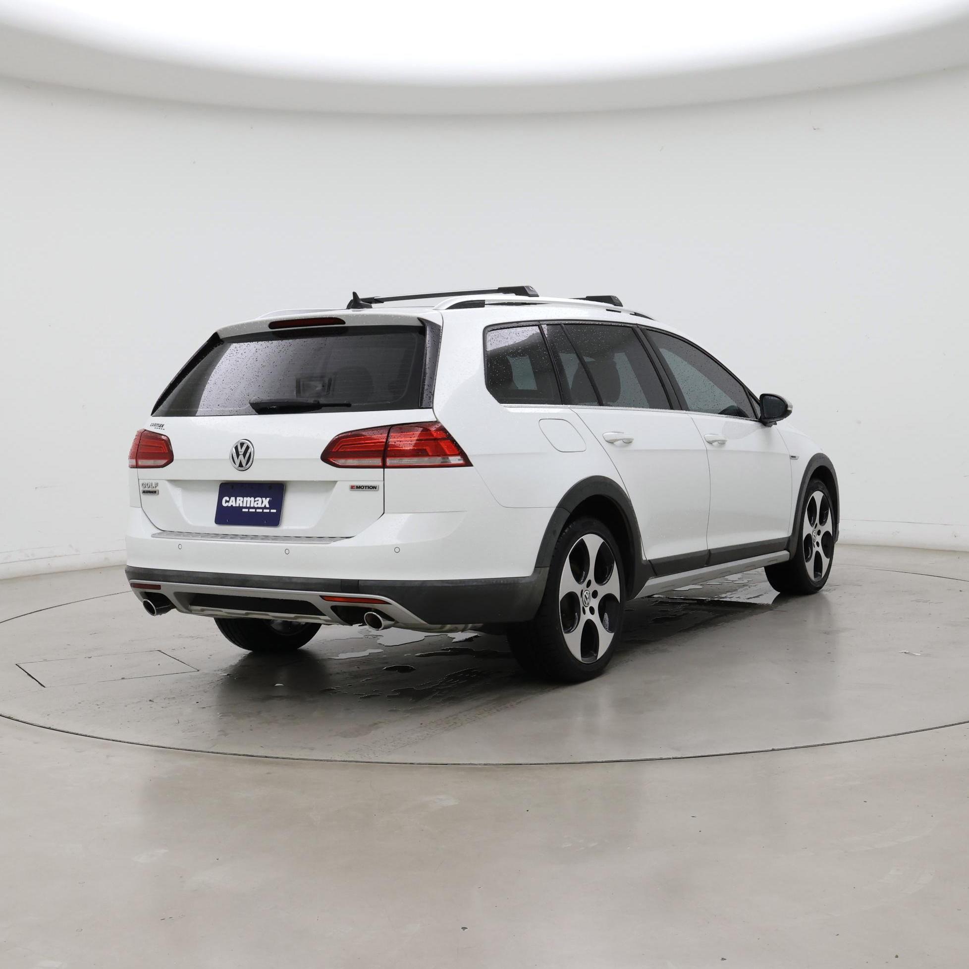 Thumbnail: 2019 Volkswagen Golf - 8
