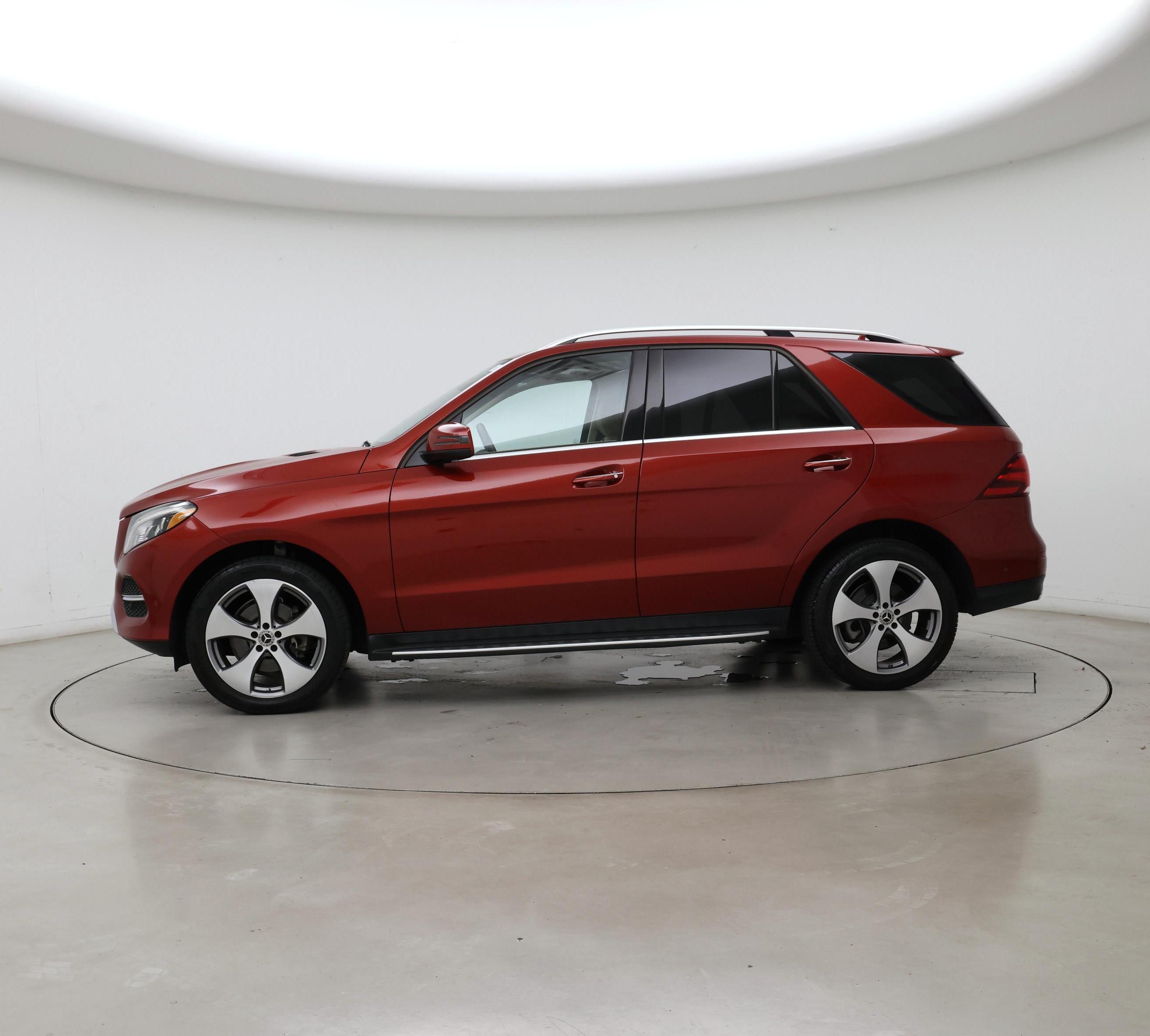 Thumbnail: 2018 Mercedes-Benz GLE - 3