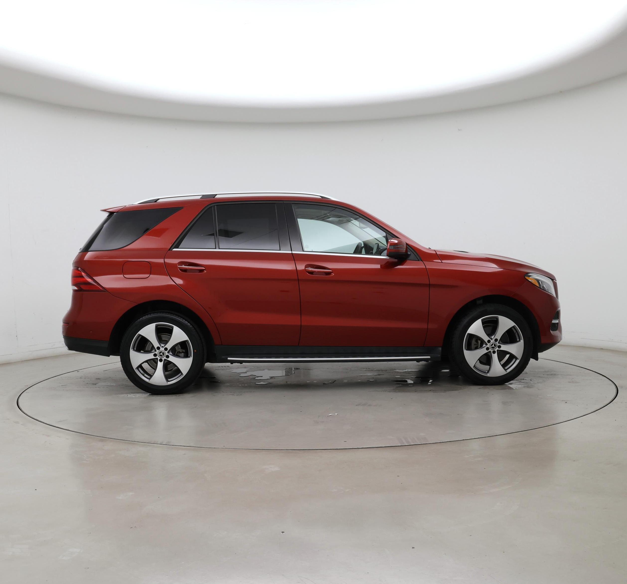 Thumbnail: 2018 Mercedes-Benz GLE - 7