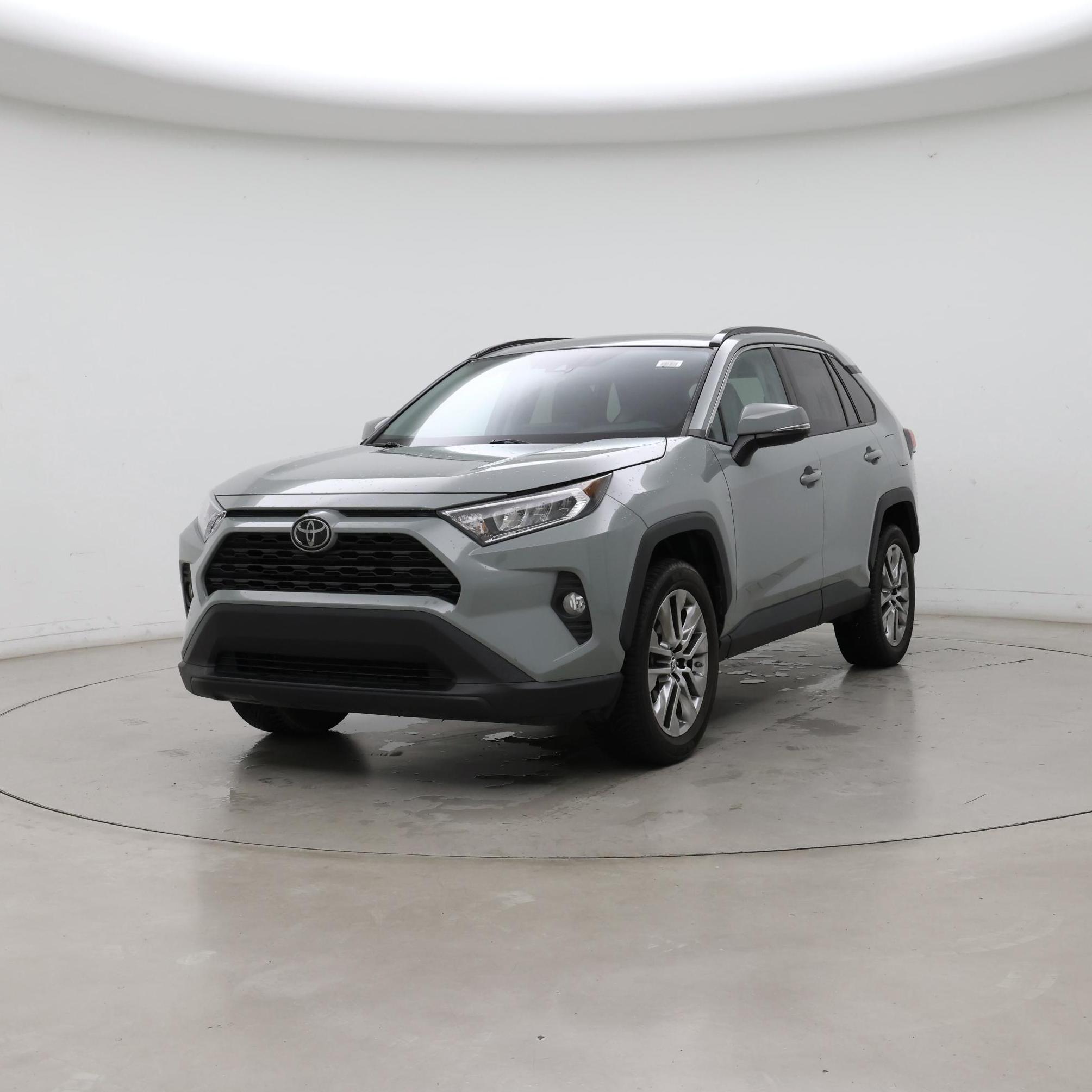 Thumbnail: 2019 Toyota RAV4 - 4