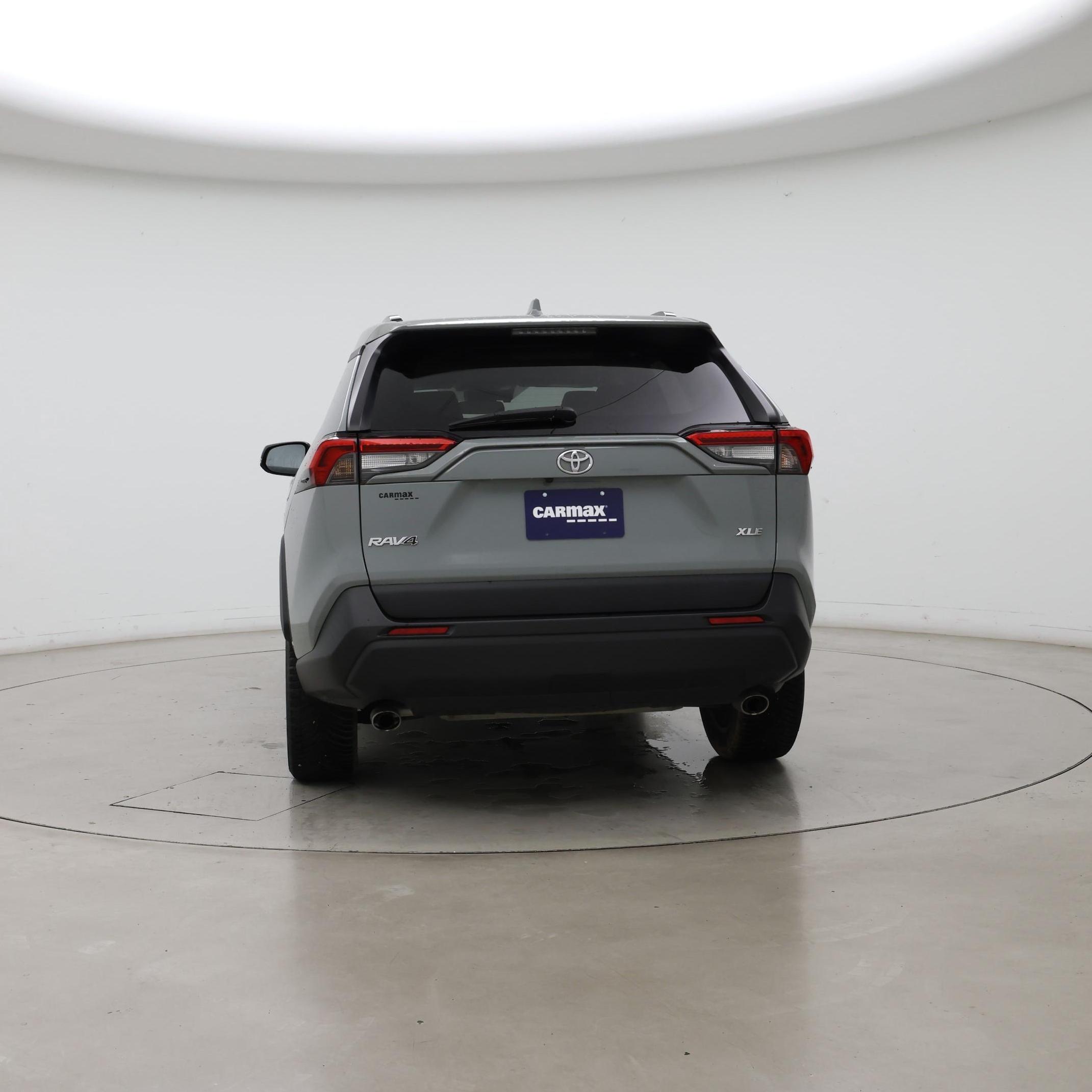 Thumbnail: 2019 Toyota RAV4 - 6