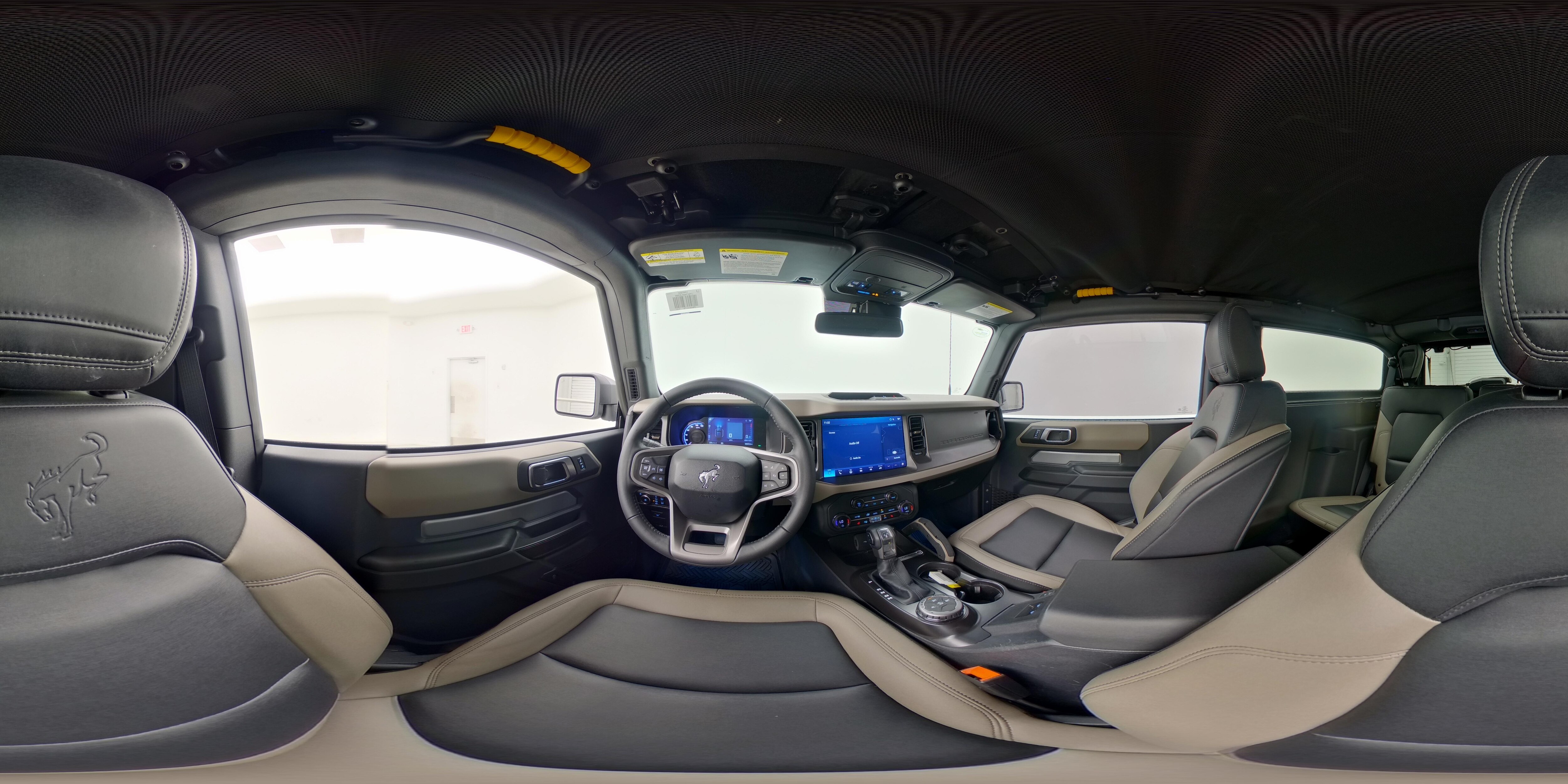 2024 Ford Bronco 2-Door Big Bend - Photo 25