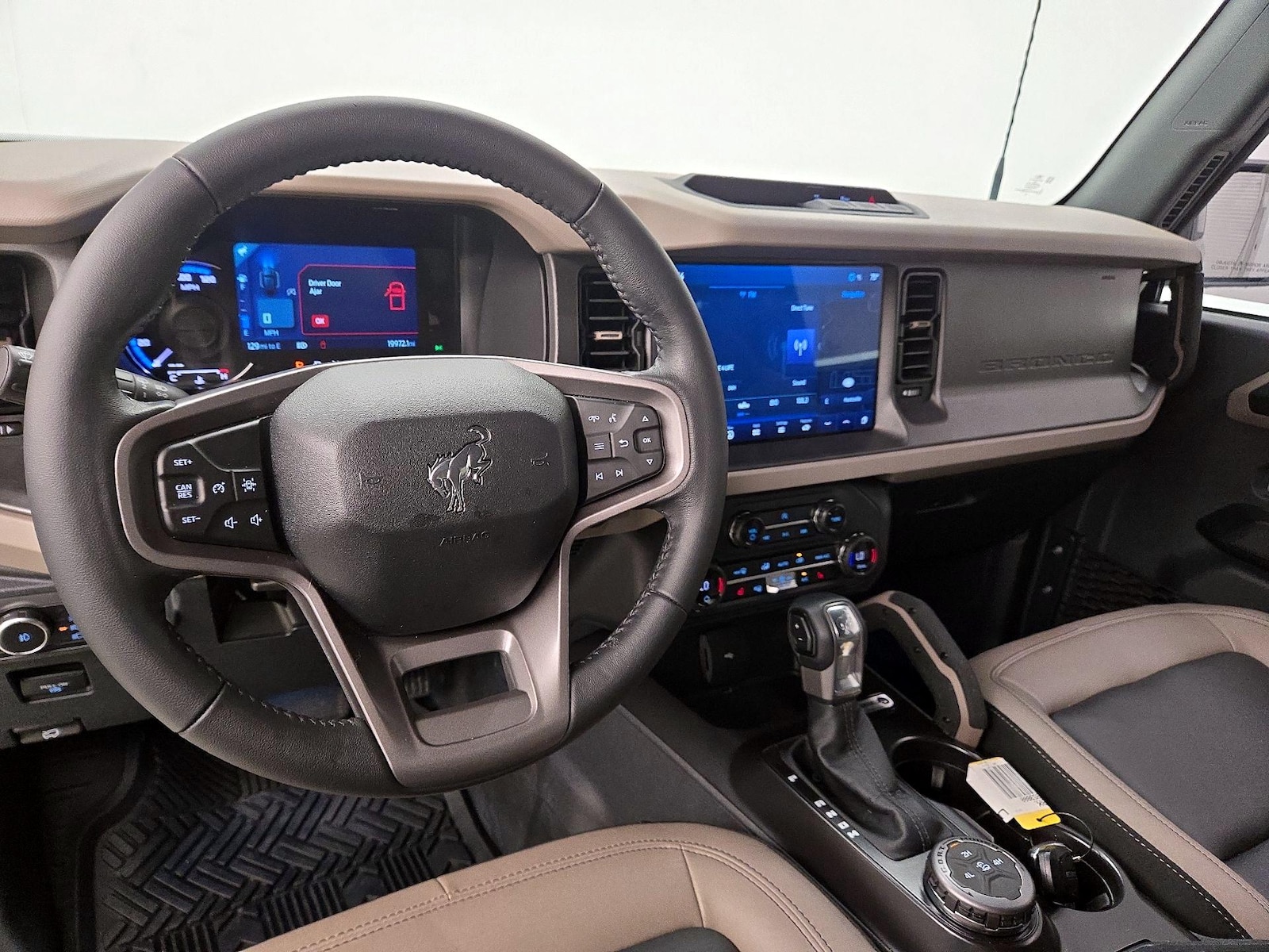 2024 Ford Bronco 2-Door Big Bend - Photo 10