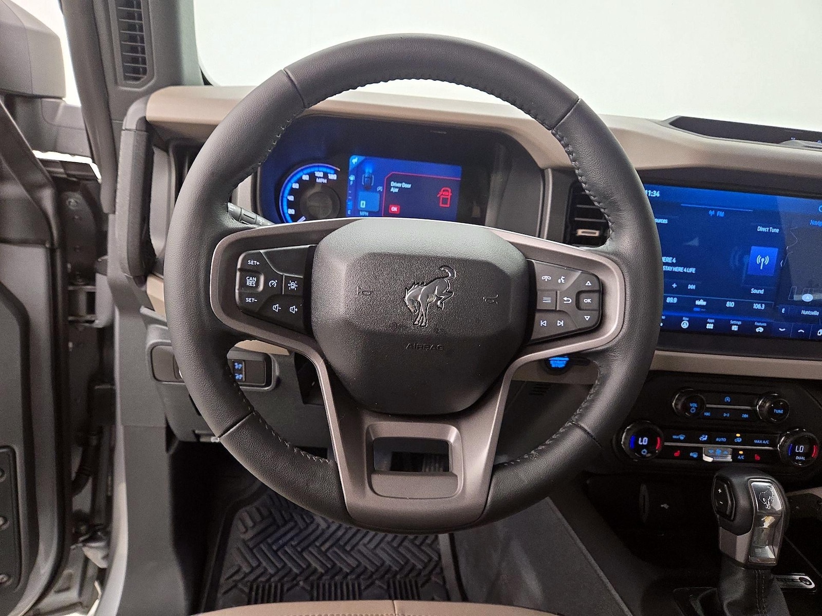 2024 Ford Bronco 2-Door Big Bend - Photo 11