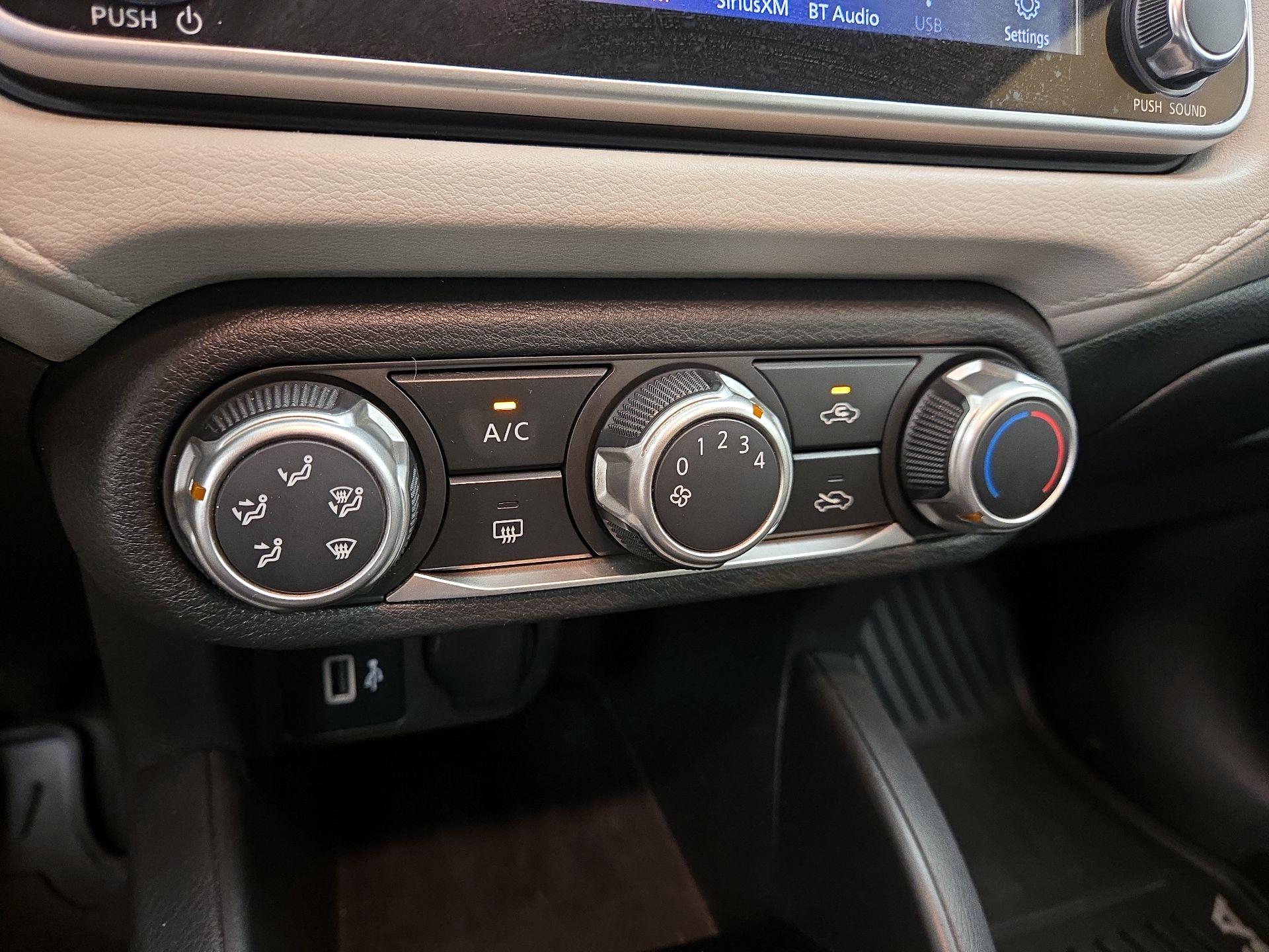 Thumbnail: 2021 Nissan Versa - 15
