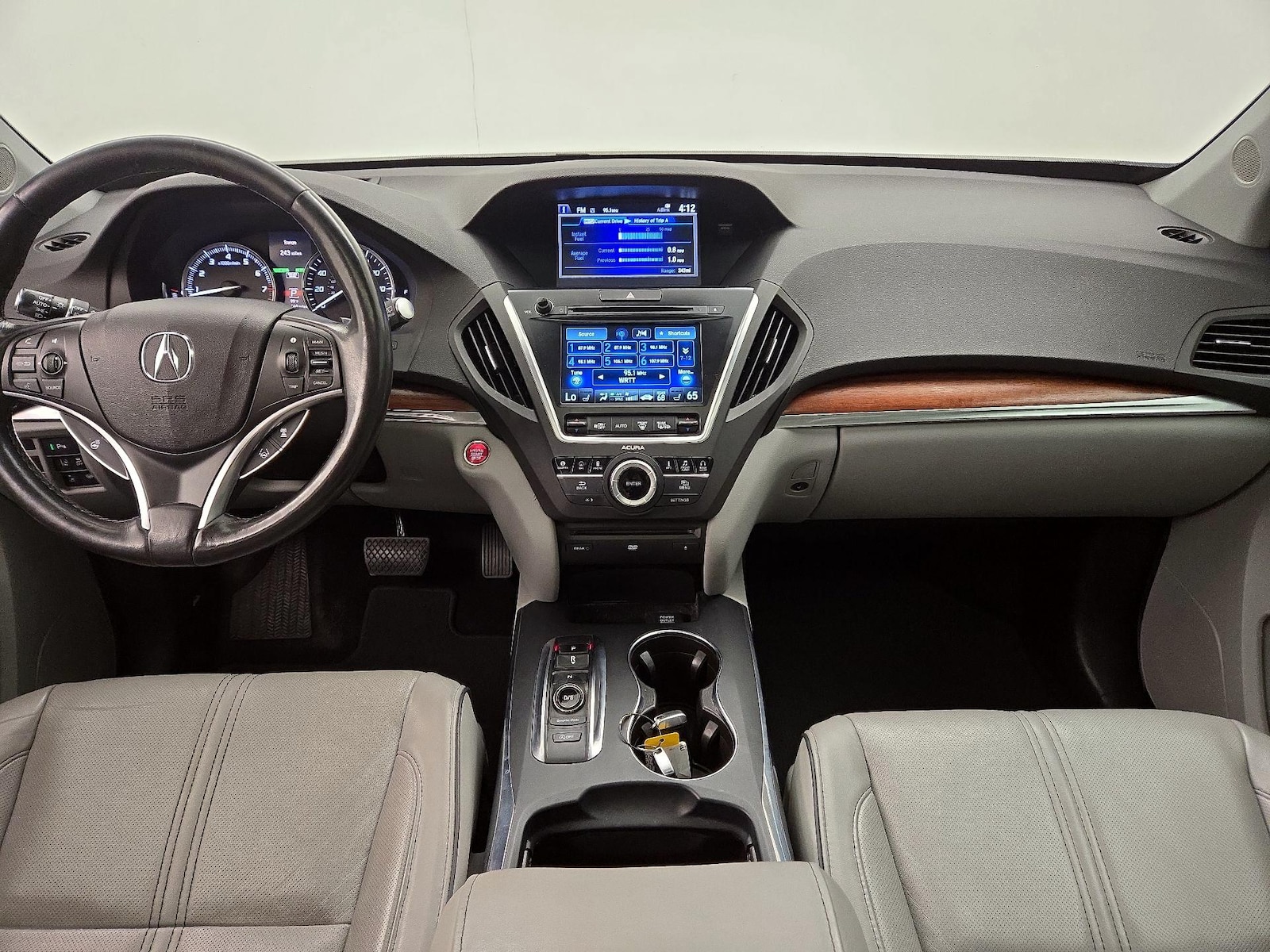 2017 Acura MDX Advance and Entertainment Package - Photo 10