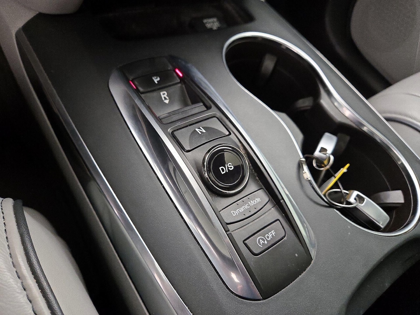 2017 Acura MDX Advance and Entertainment Package - Photo 18