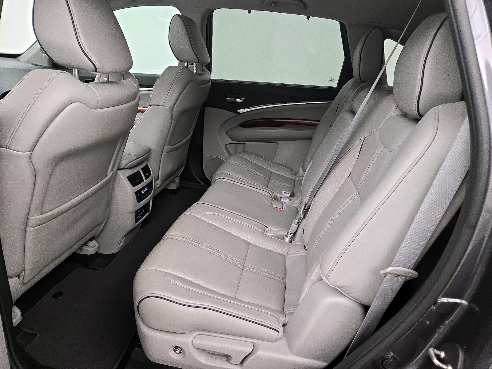 2017 Acura MDX Advance and Entertainment Package - Photo 21