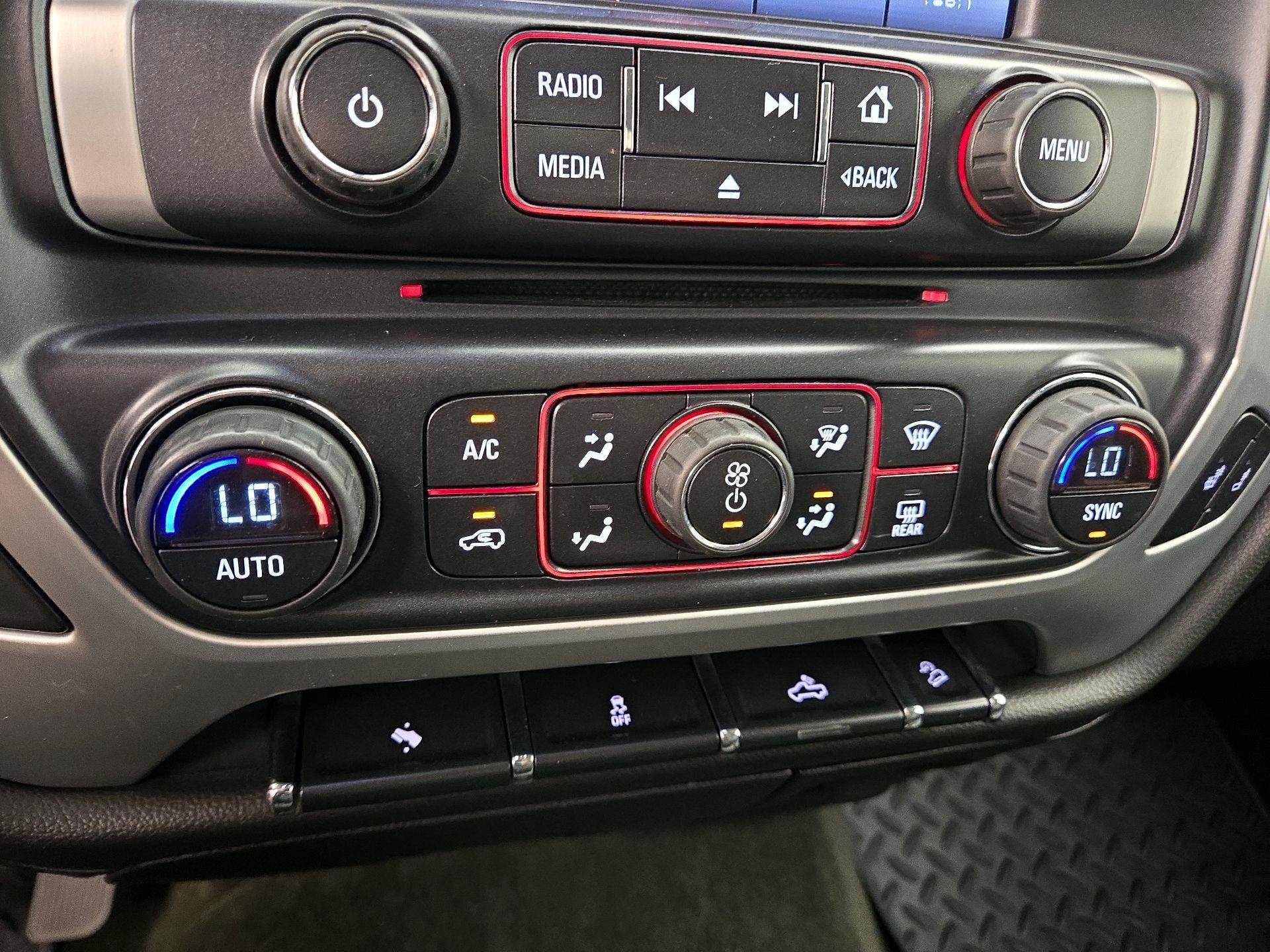 Thumbnail: 2014 GMC Sierra 1500 - 16