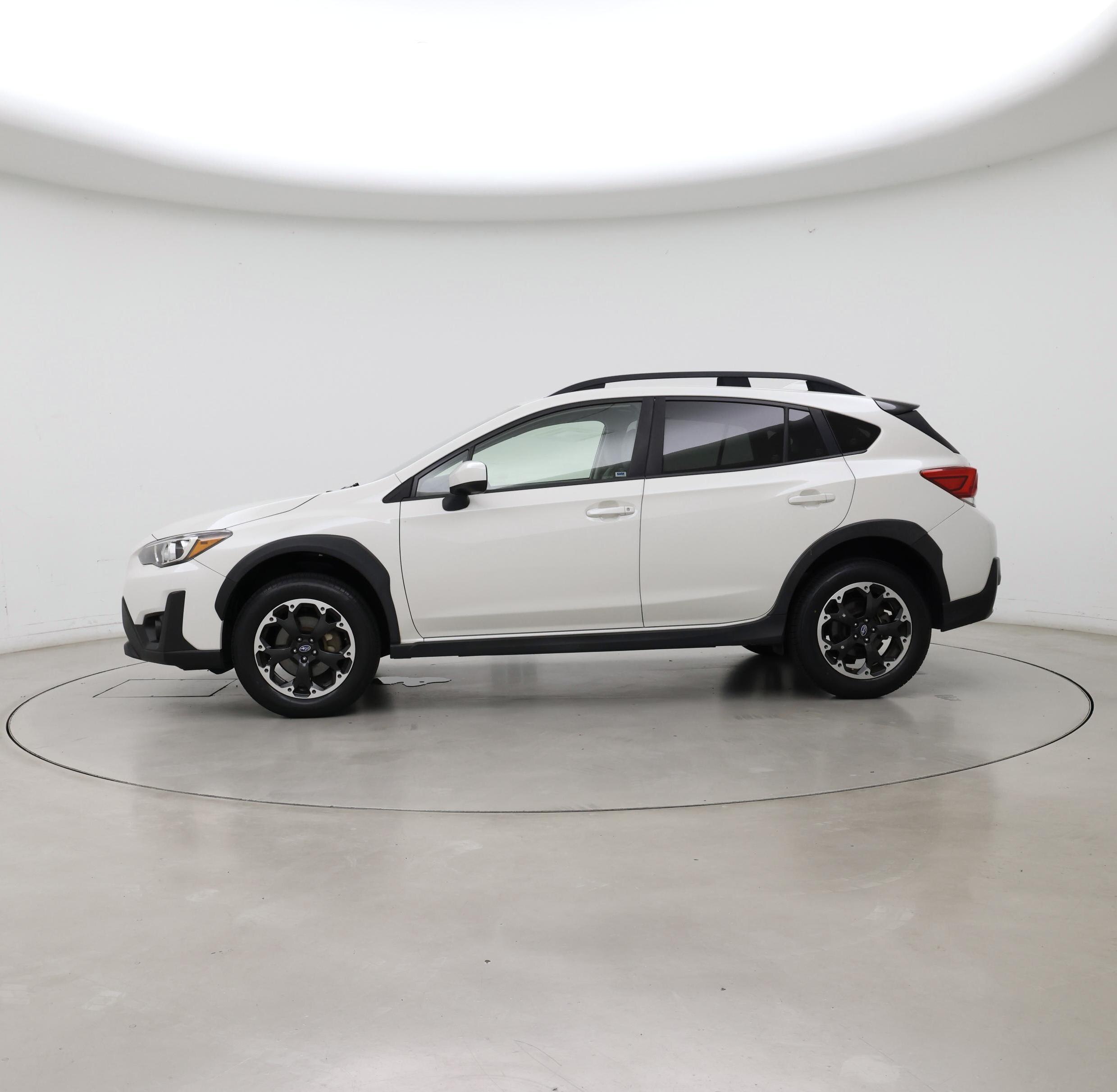 Thumbnail: 2021 Subaru Crosstrek - 3