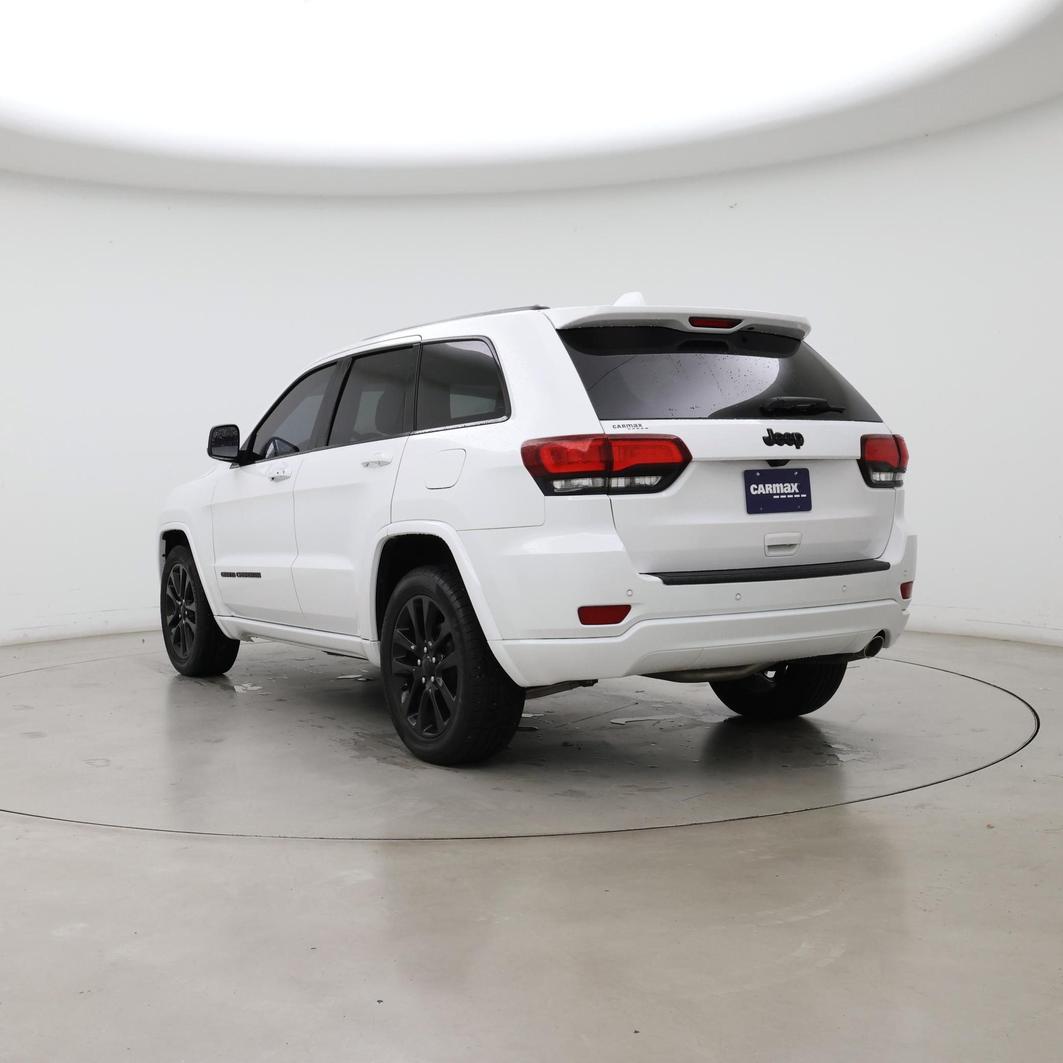 Thumbnail: 2019 Jeep Grand Cherokee - 2