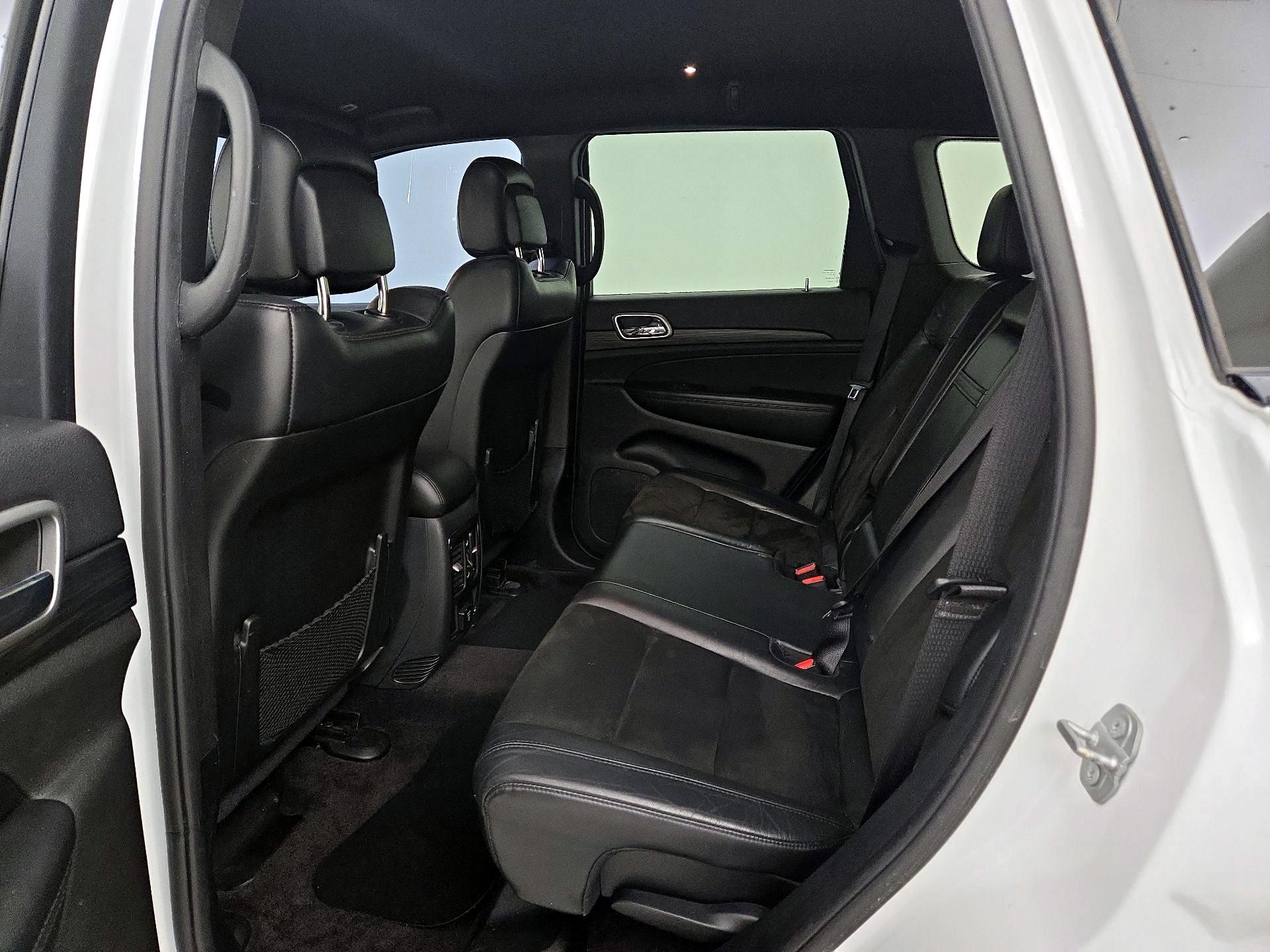 Thumbnail: 2019 Jeep Grand Cherokee - 20