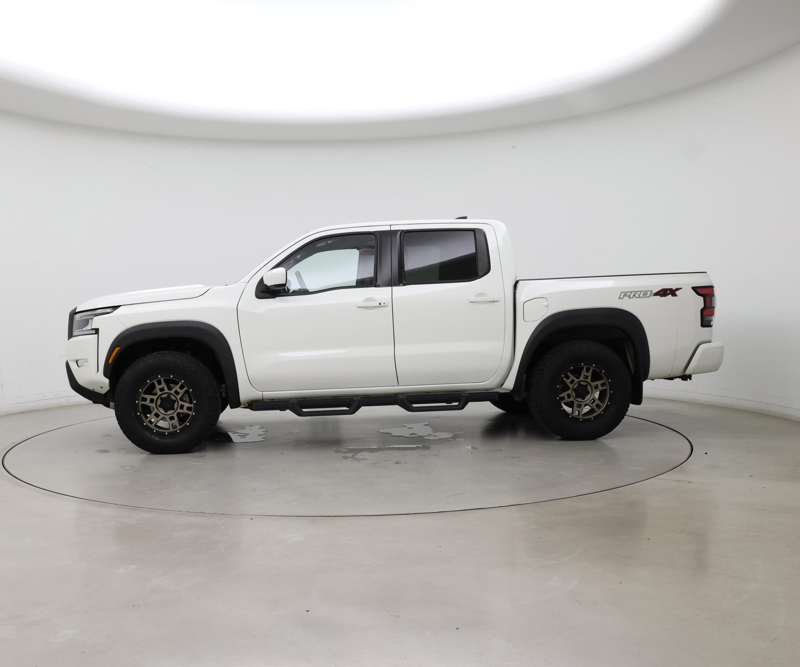 Thumbnail: 2022 Nissan Frontier - 3