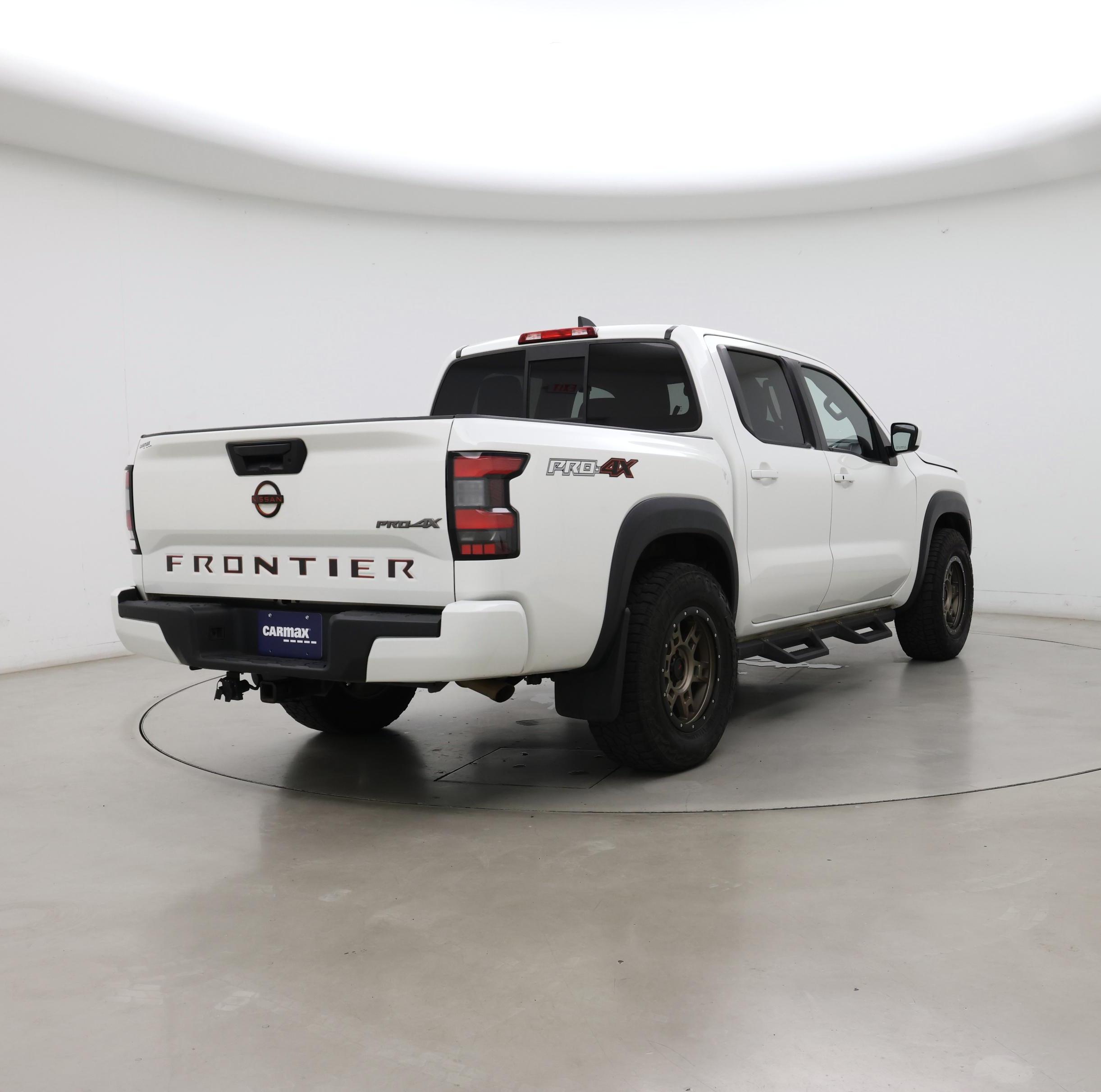 Thumbnail: 2022 Nissan Frontier - 8