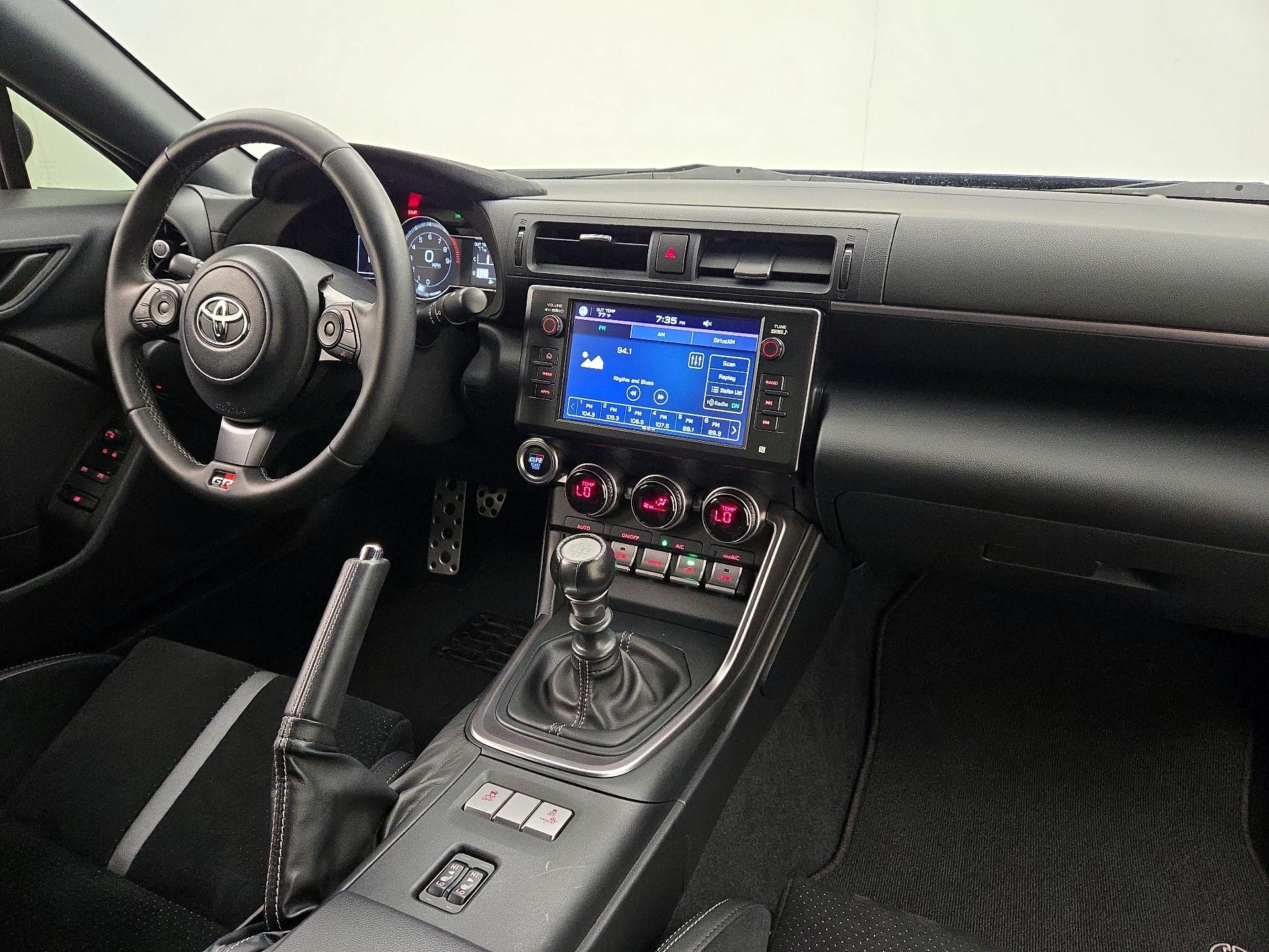Thumbnail: 2022 Toyota GR86 - 9