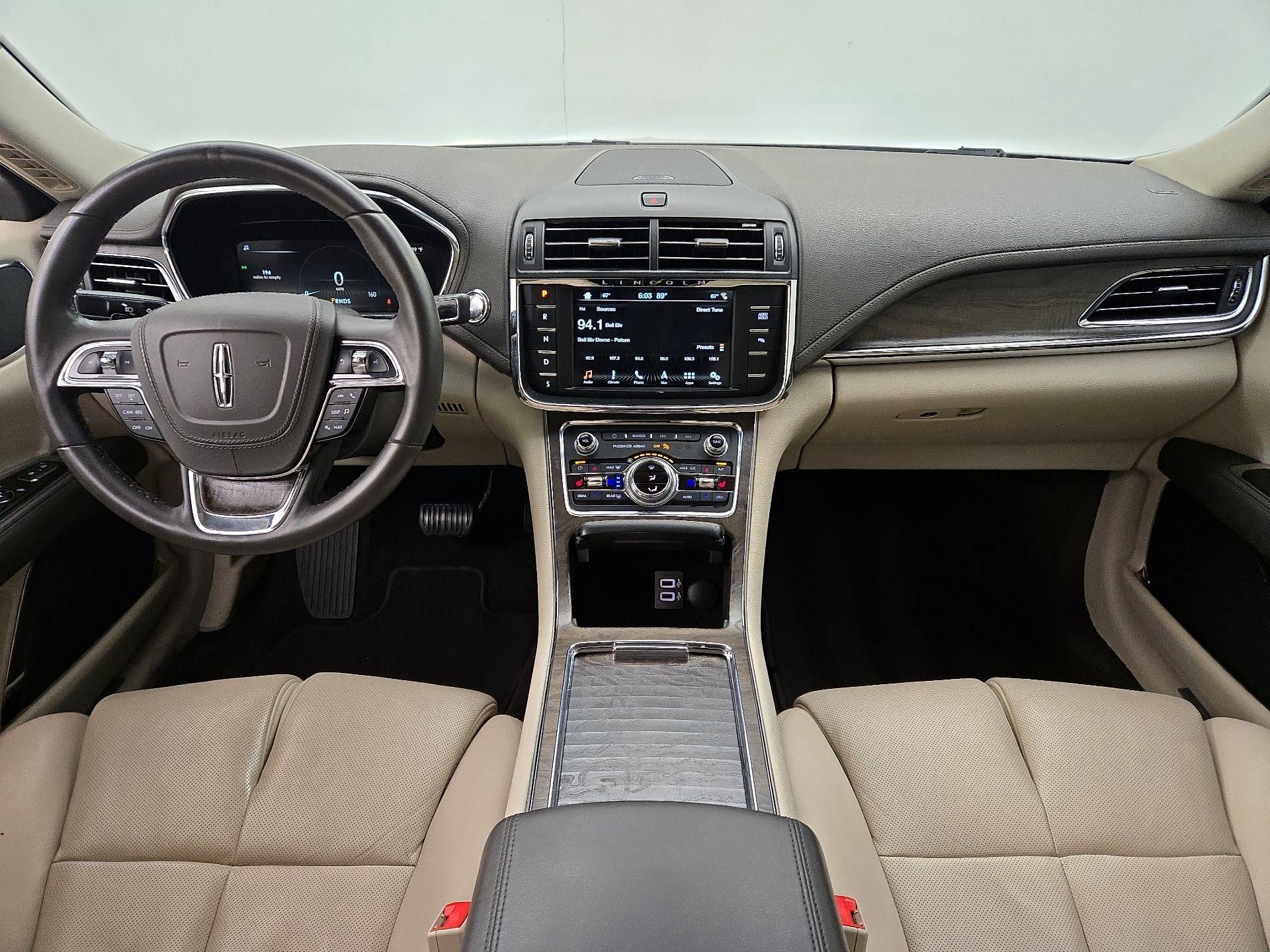 Thumbnail: 2017 Lincoln Continental - 9