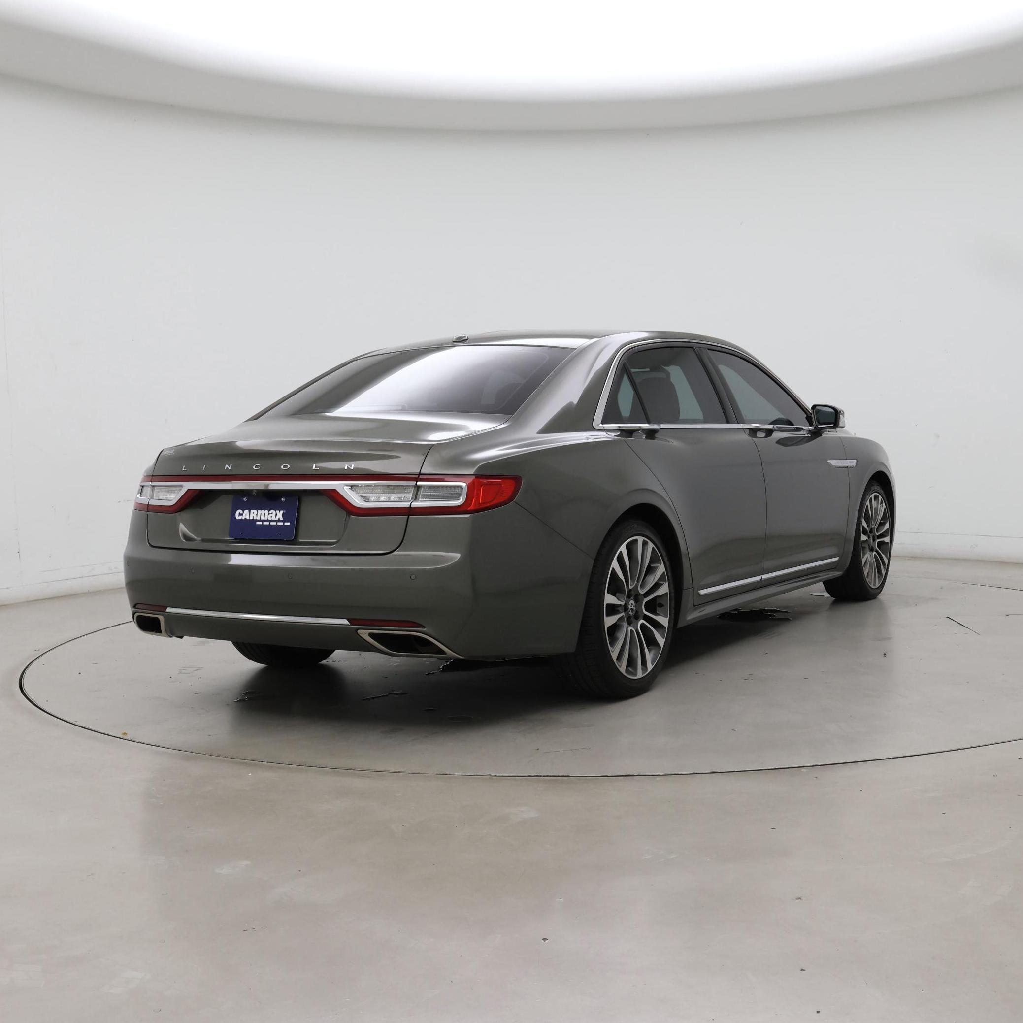 Thumbnail: 2017 Lincoln Continental - 8