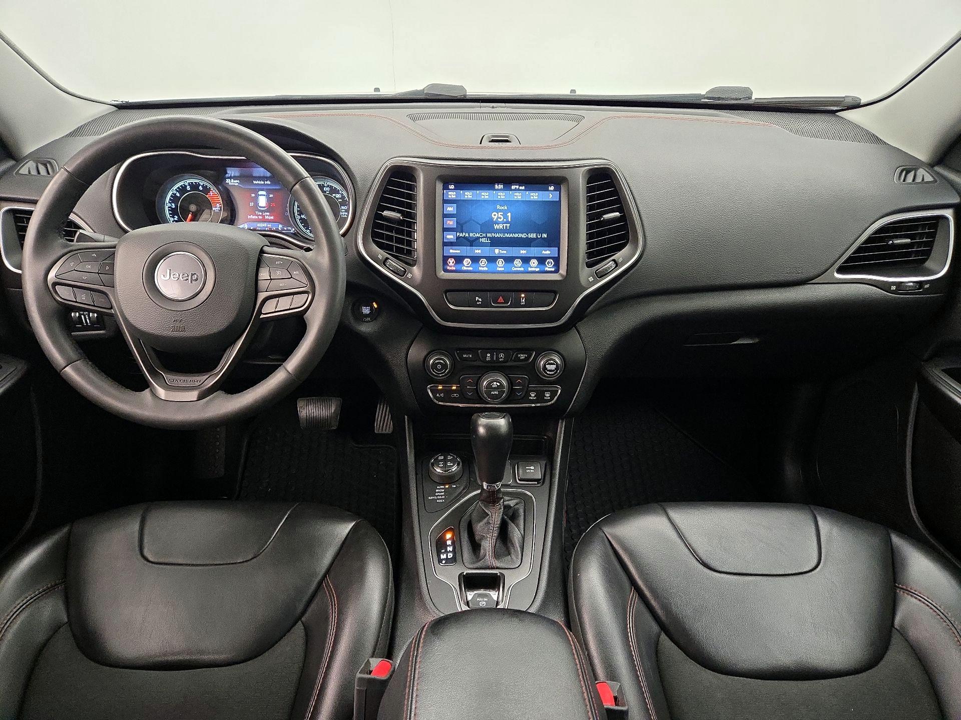 Thumbnail: 2021 Jeep Cherokee - 9