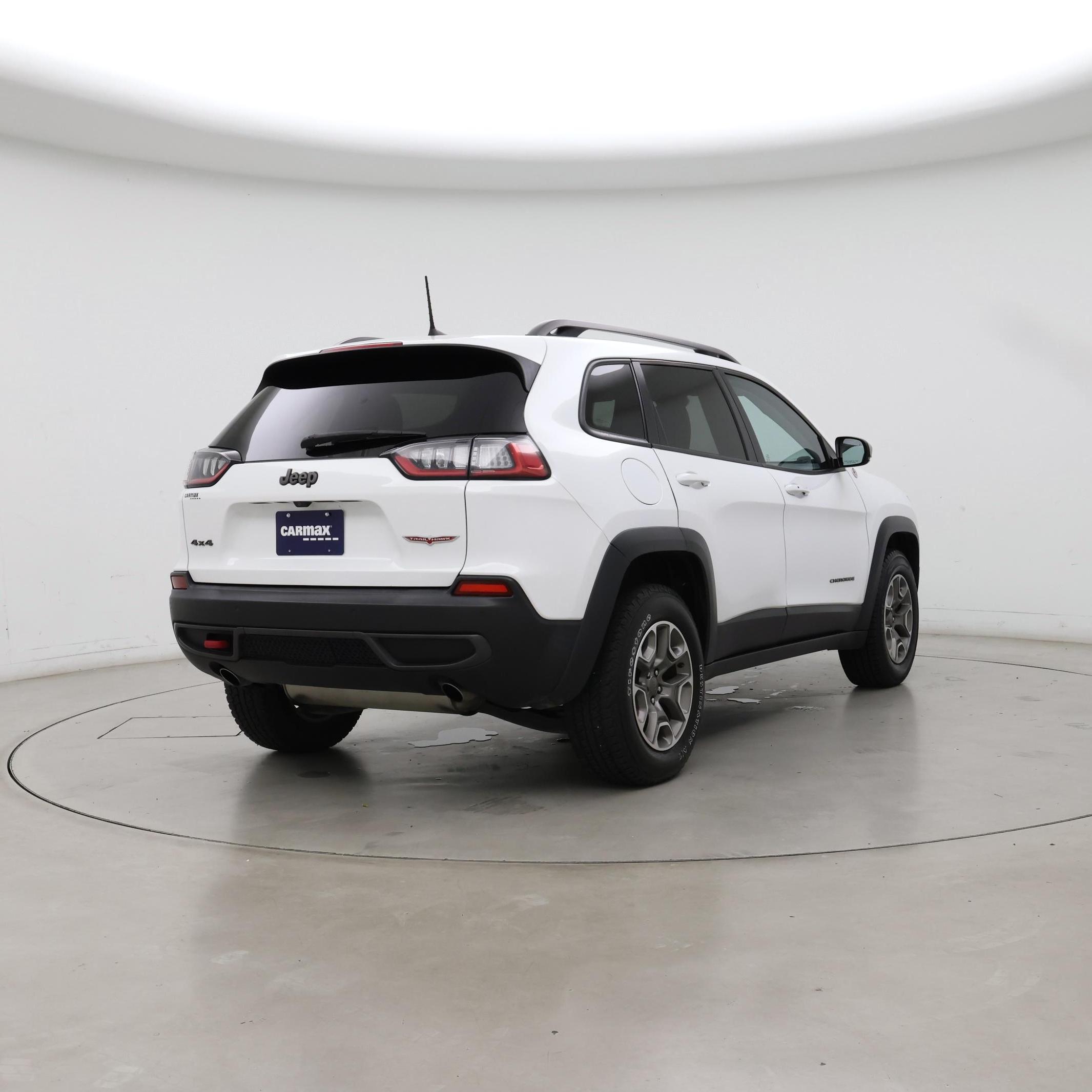 Thumbnail: 2021 Jeep Cherokee - 8