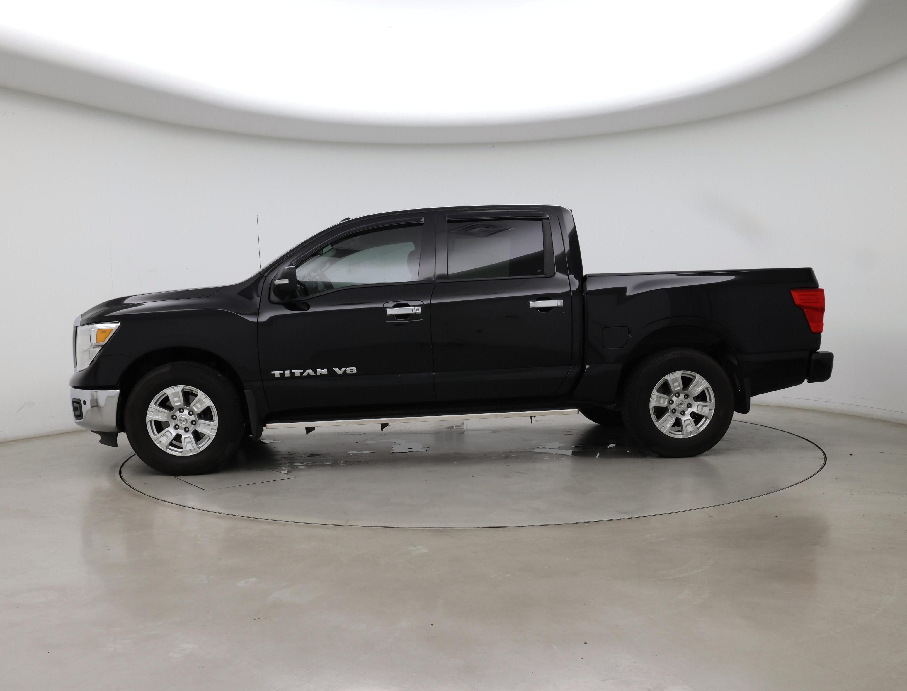 Thumbnail: 2018 Nissan Titan - 3