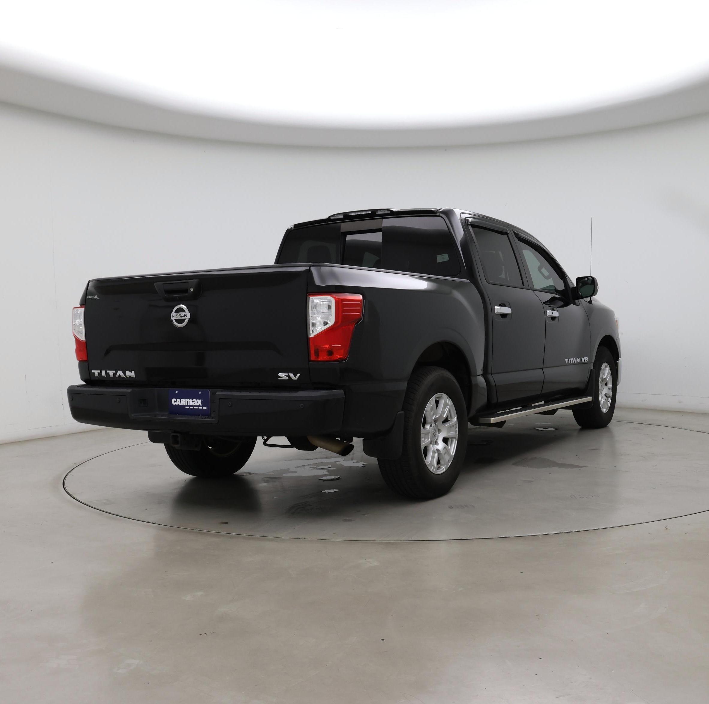 Thumbnail: 2018 Nissan Titan - 8