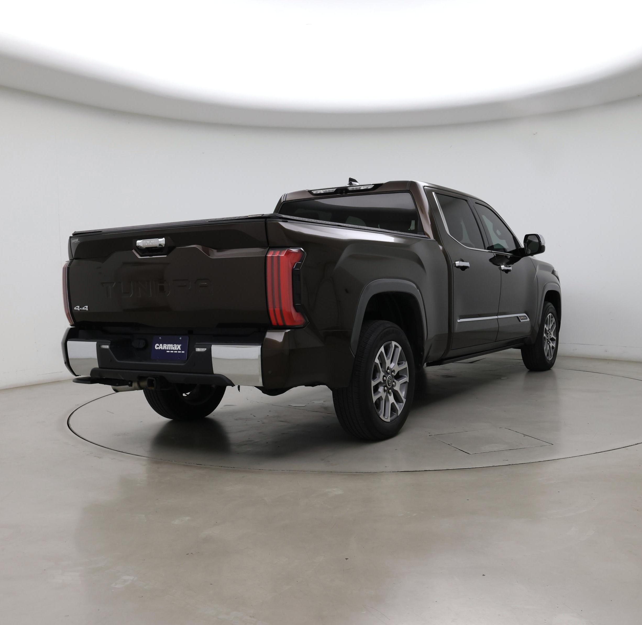 Thumbnail: 2023 Toyota Tundra - 8