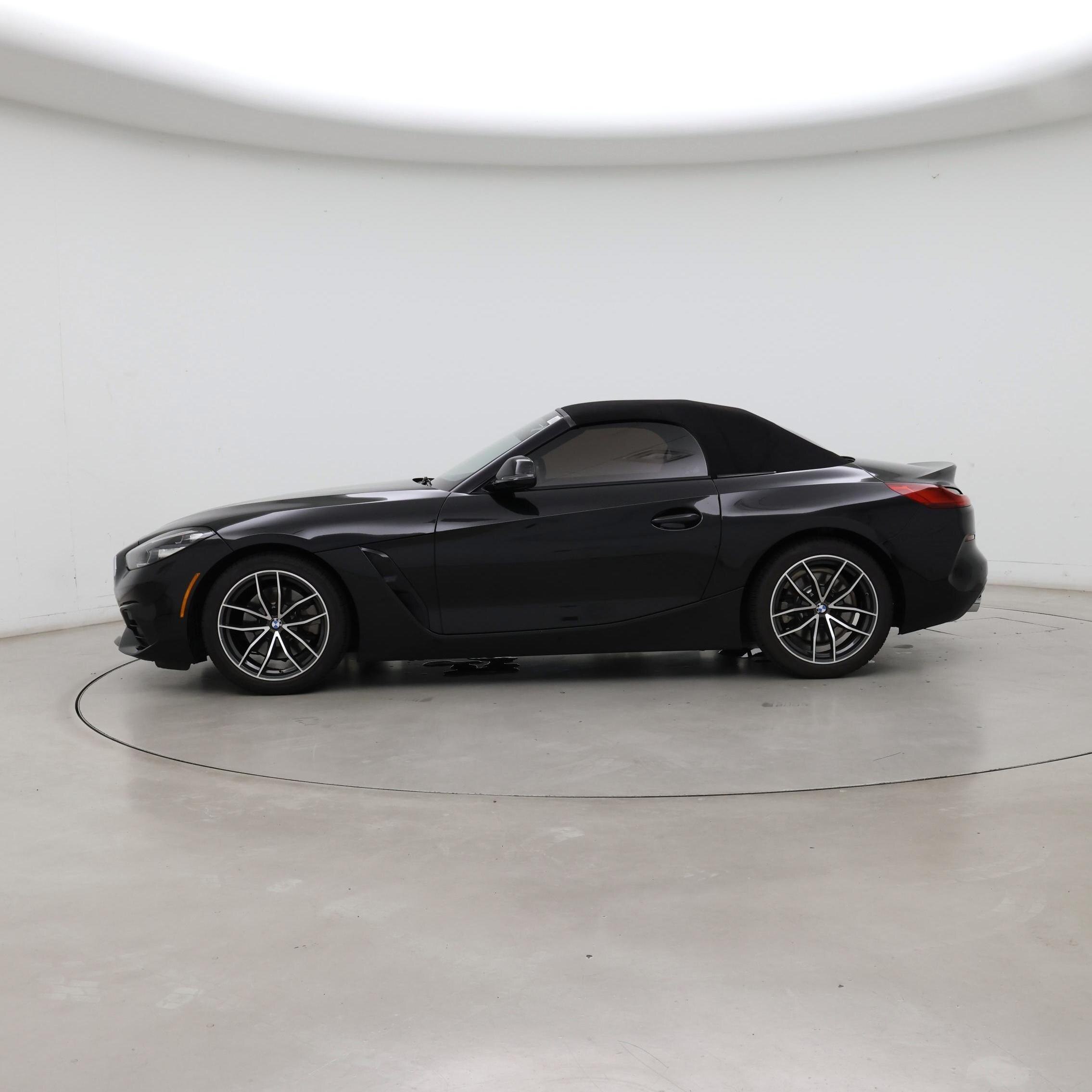 Thumbnail: 2021 BMW Z4 - 3