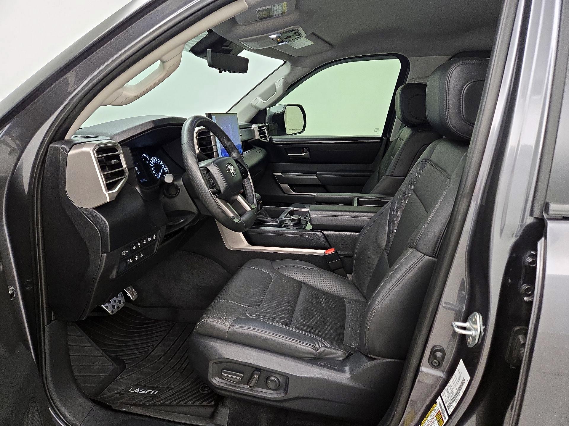 Thumbnail: 2024 Toyota Tundra - 11