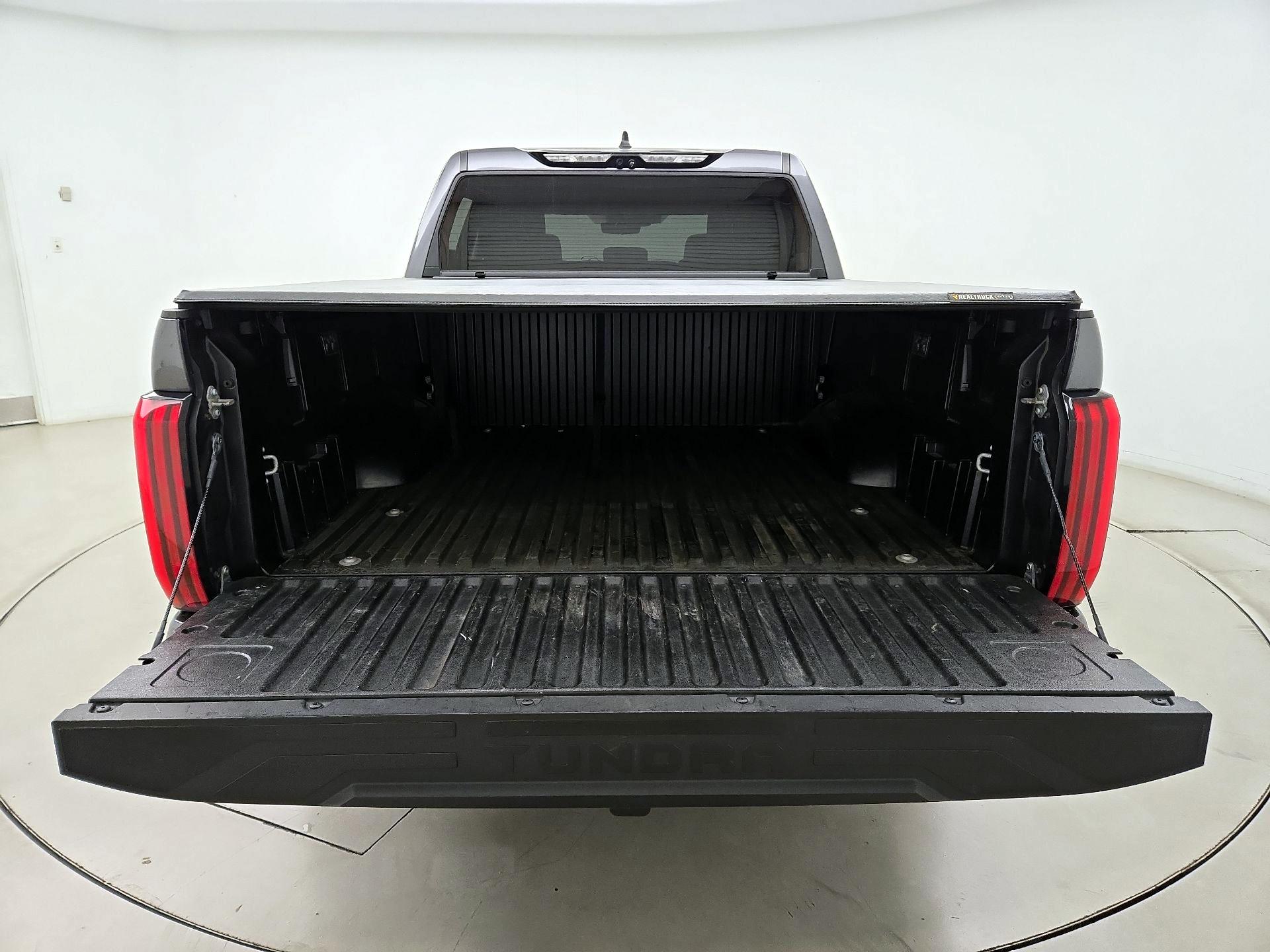 Thumbnail: 2024 Toyota Tundra - 20